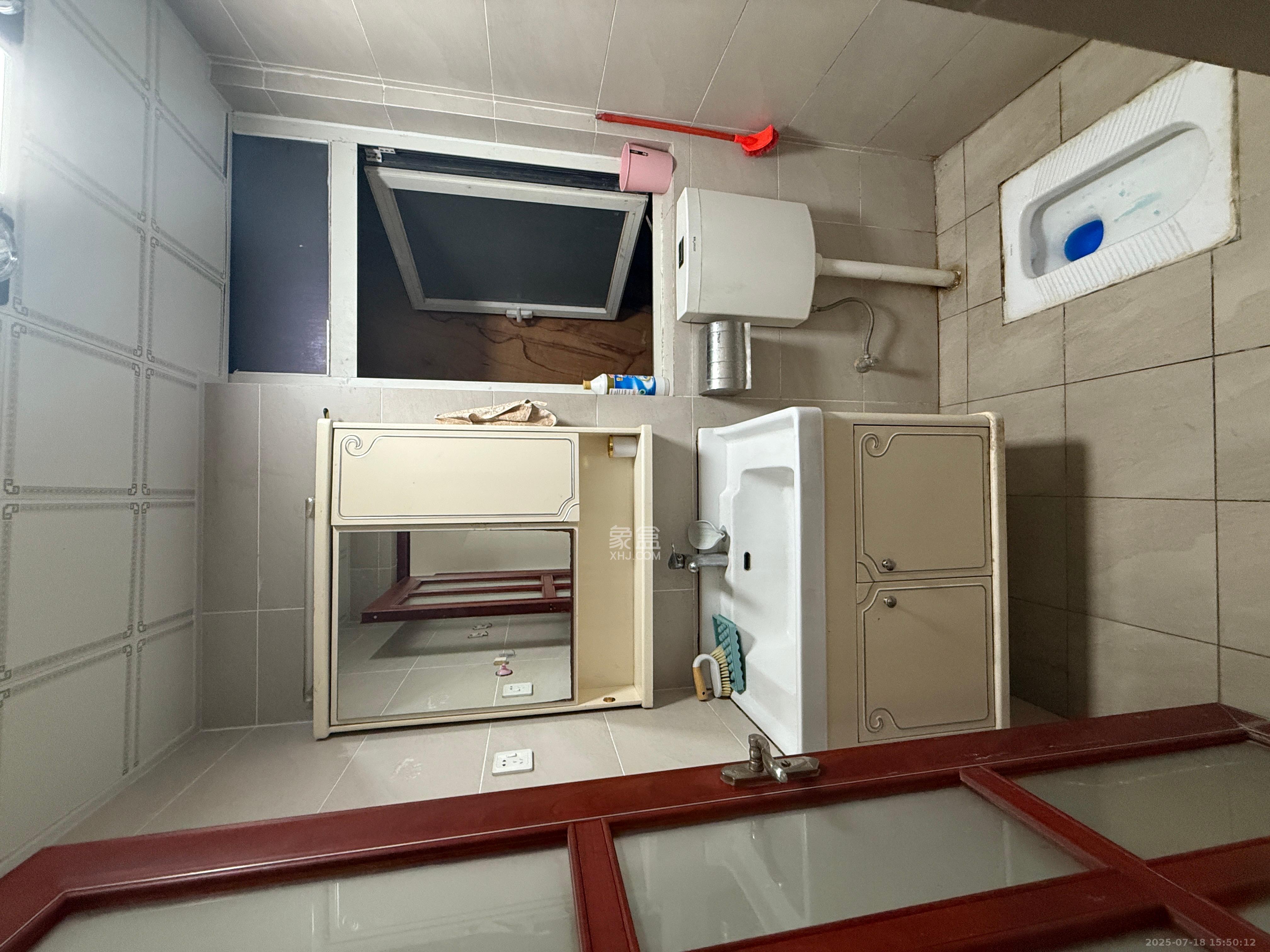 北辰三角洲B2E2区 3室2厅2卫 3100.0元/月 北辰三角洲B2E2区 3室2厅2卫 3100.0元/月室内图