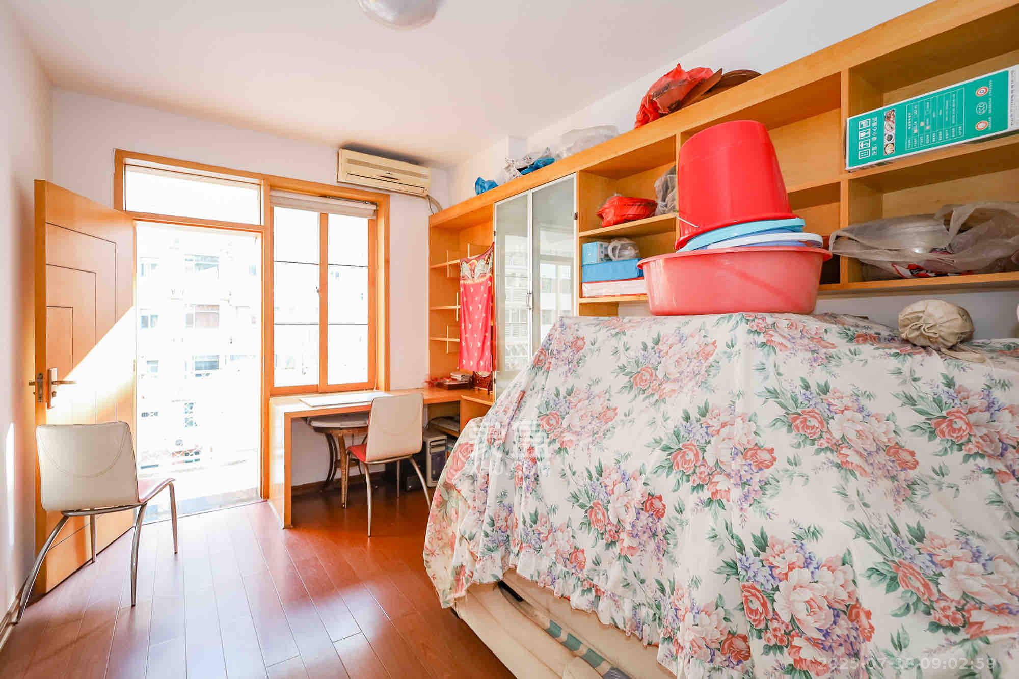 美林景园  4室2厅2卫    2800.0元/月 美林景园  4室2厅2卫    2800.0元/月室内图