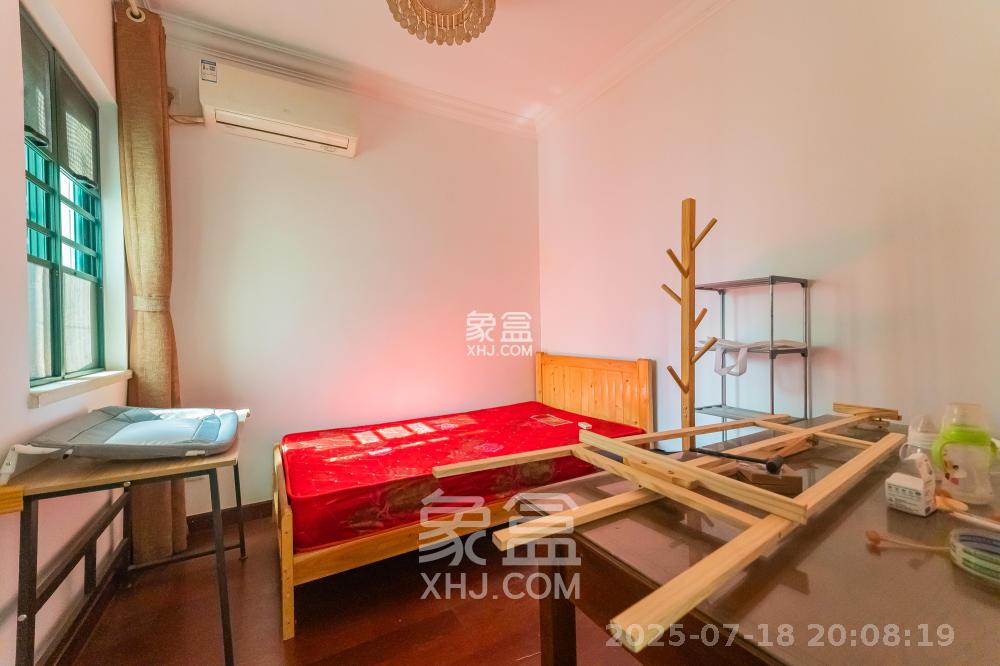 恒大翡翠华庭  3室2厅1卫   2400.00元/月小区图
