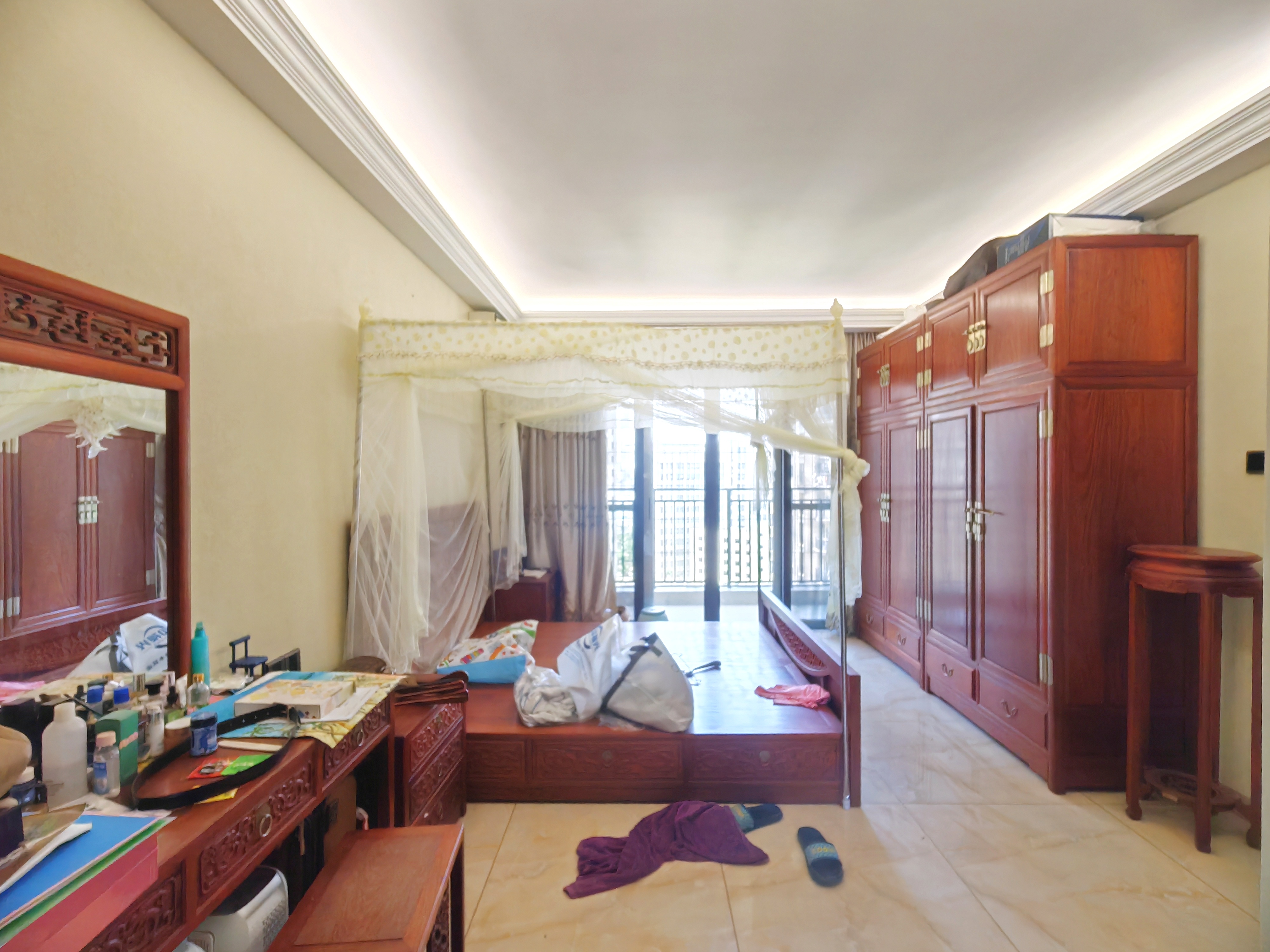 和风江岸 3室2厅2卫 5000.0元/月 和风江岸 3室2厅2卫 5000.0元/月室内图