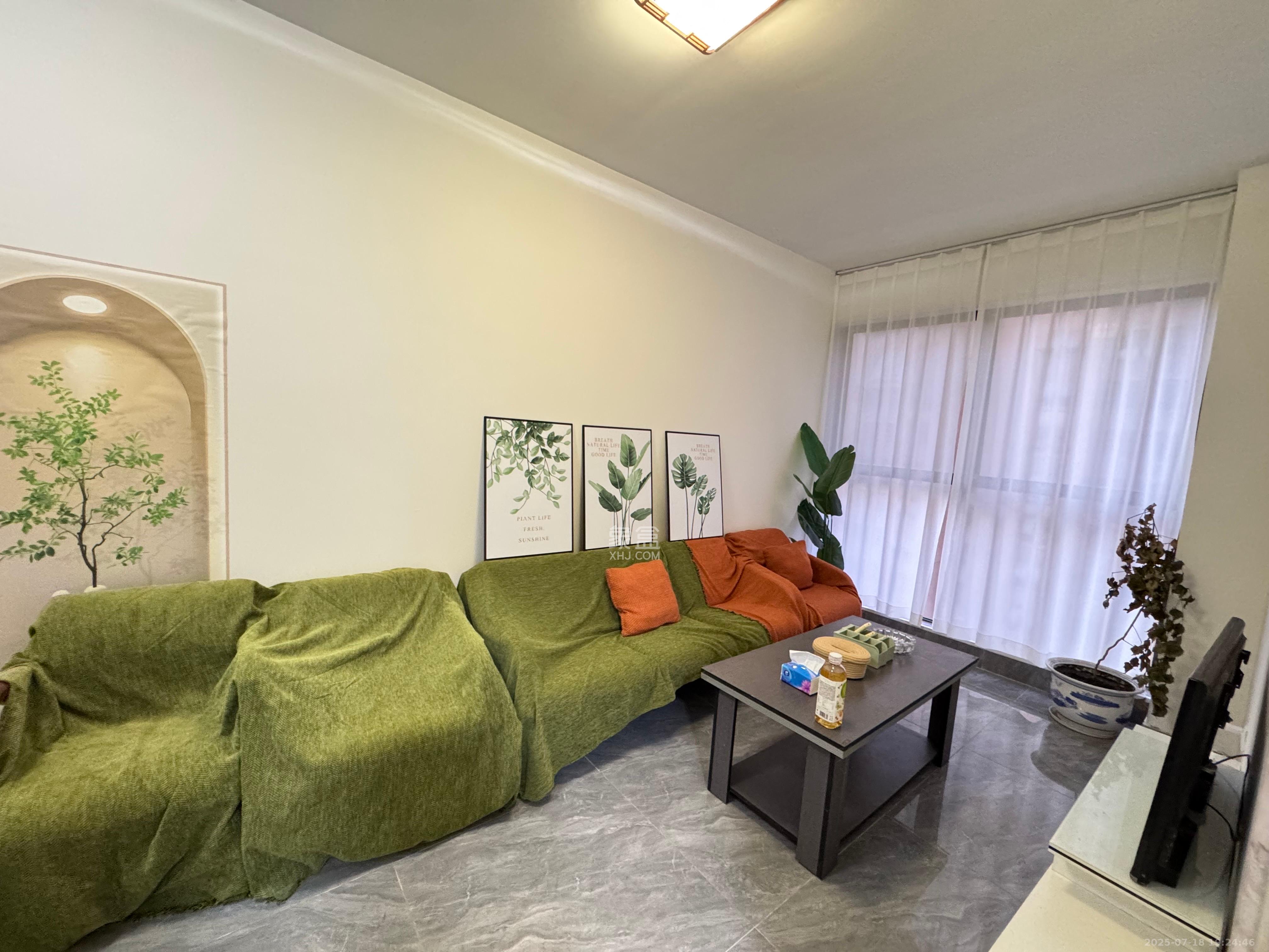 康斯丹郡（融程领秀佳园）  3室1厅1卫    2100.0元/月室内图