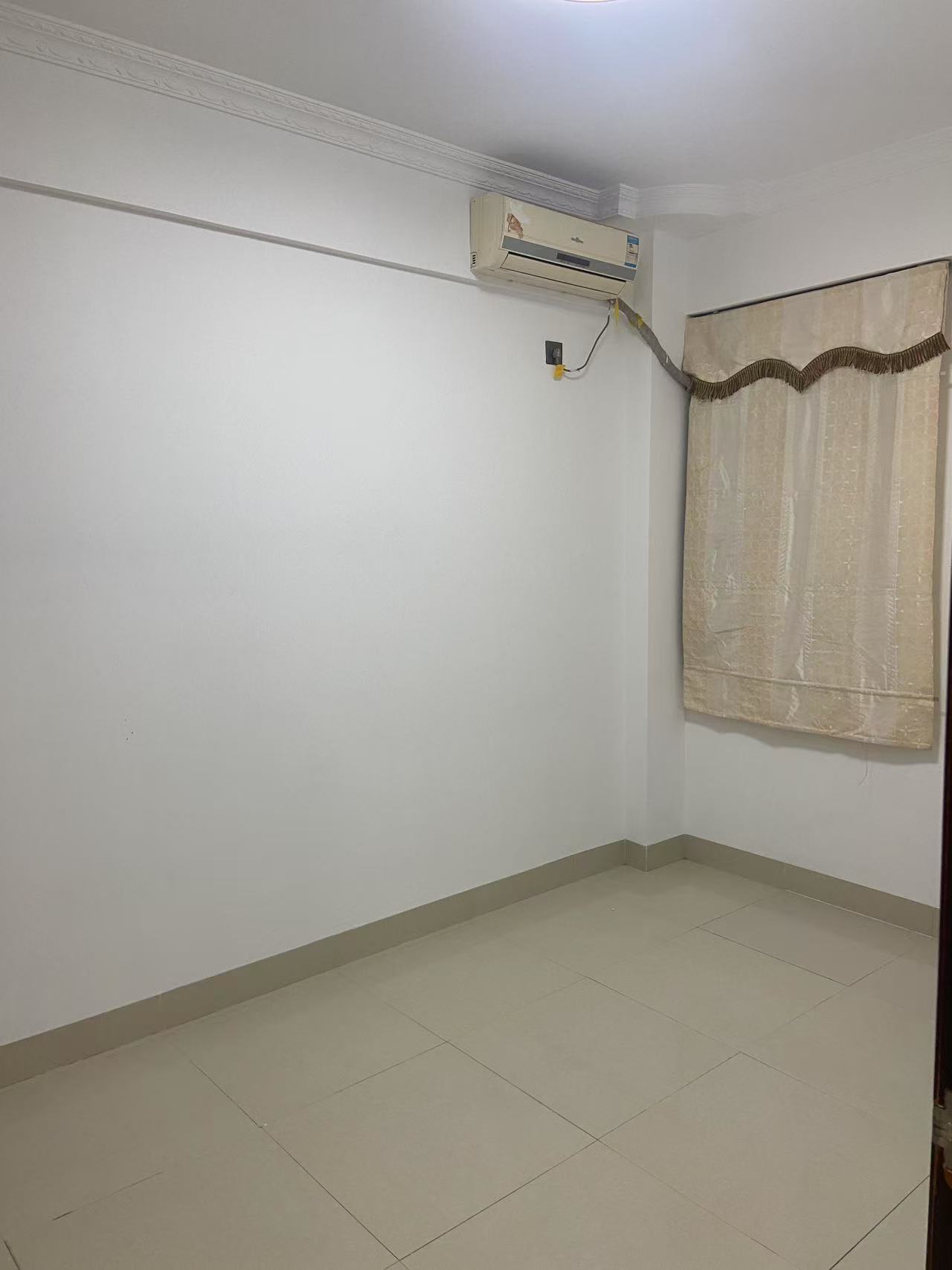 农垦一供大院  3室2厅2卫    2300.0元/月 农垦一供大院  3室2厅2卫    2300.0元/月室内图