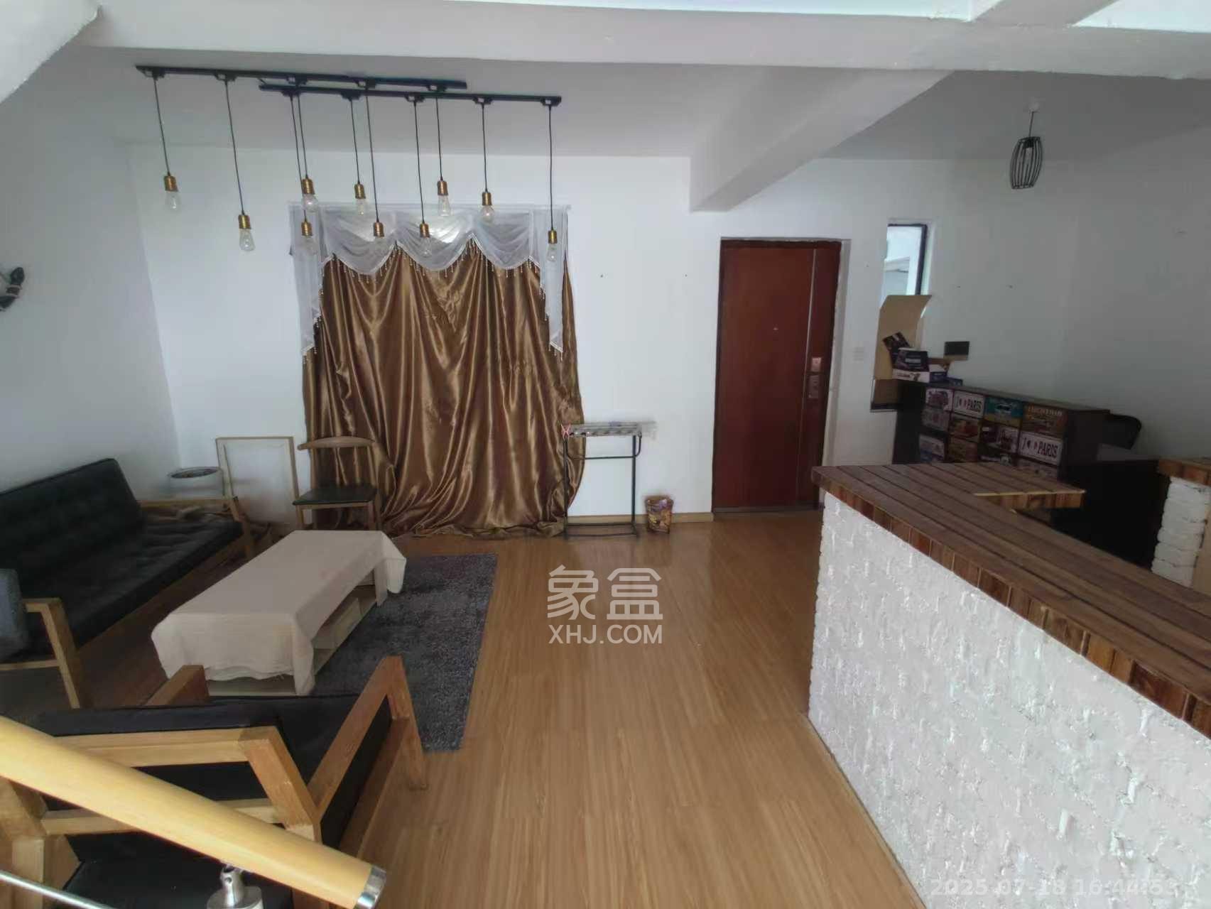 达美美立方  2室2厅1卫    6000.0元/月 达美美立方  2室2厅1卫    6000.0元/月室内图1