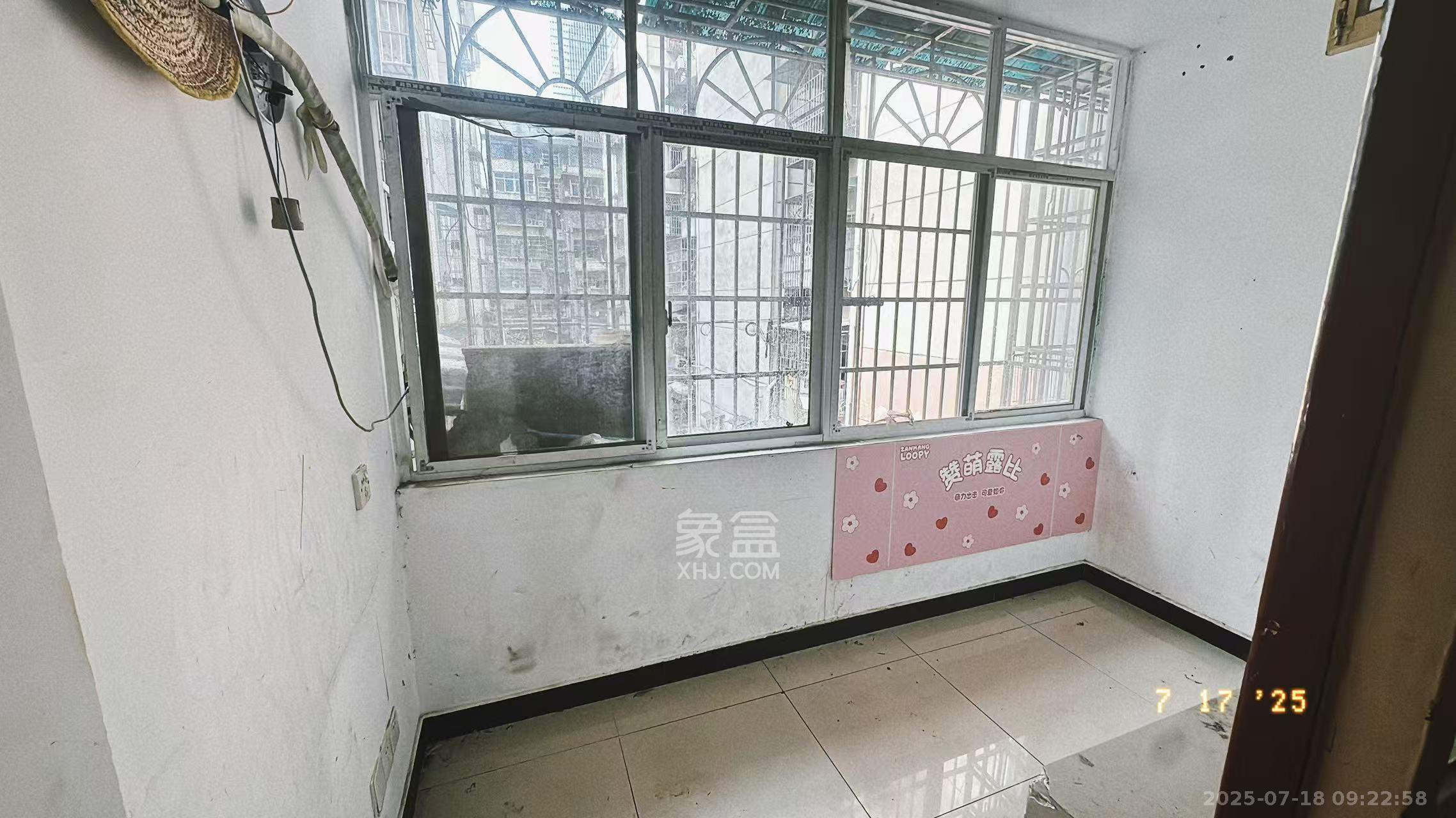 吉景小区 1室0厅0卫 1200.0元/月 吉景小区 1室0厅0卫 1200.0元/月室内图