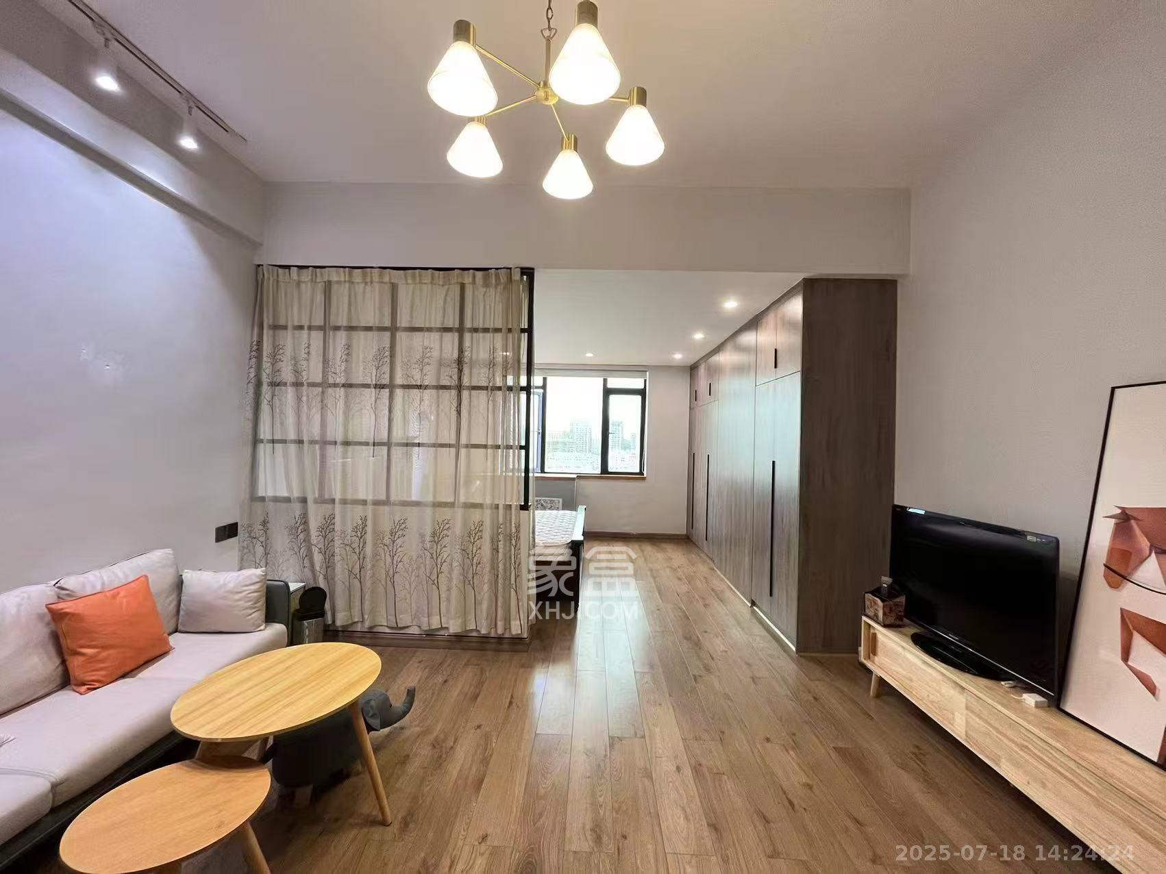 沁园春御院  1室1厅1卫   2100.00元/月室内图