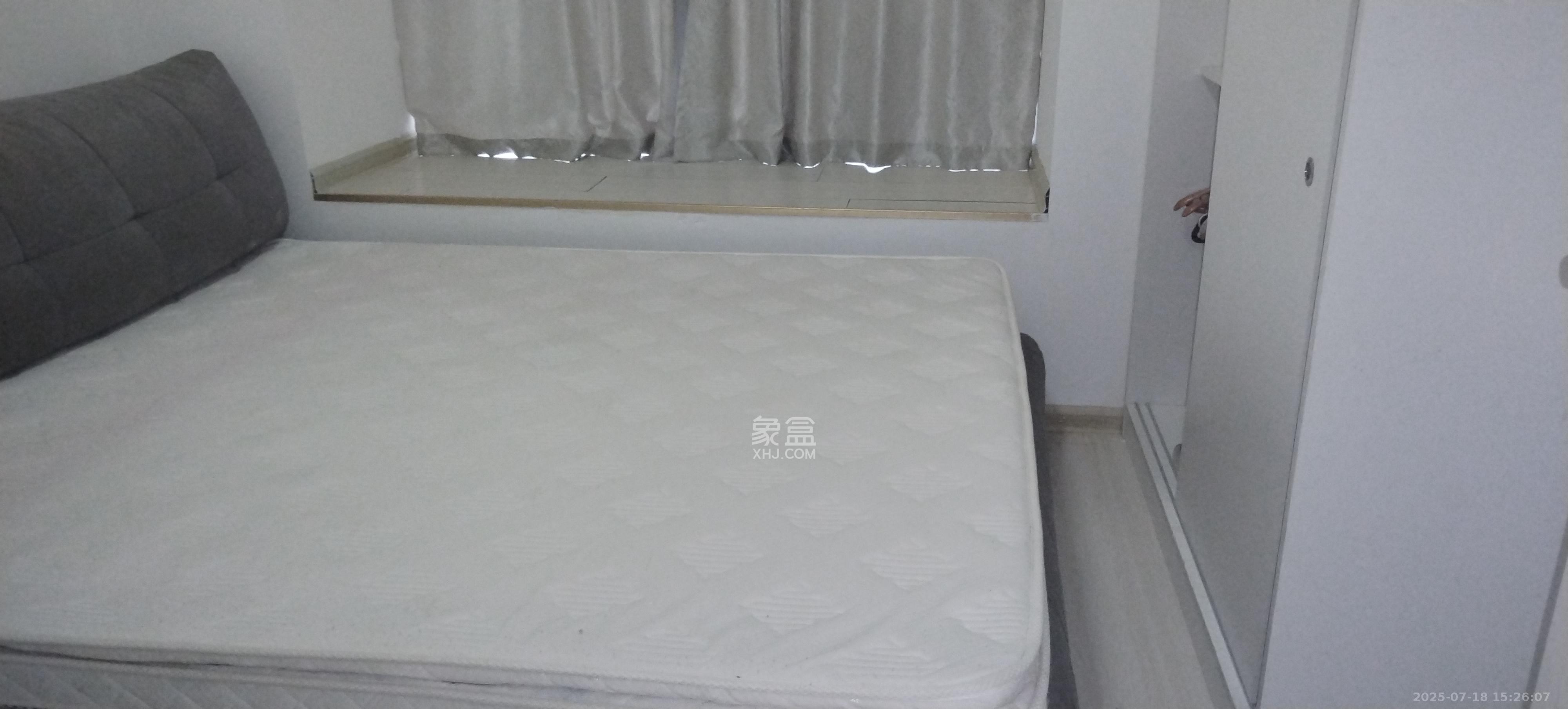 天鸿天府(天鸿中央大院) 2室2厅1卫 2400.0元/月 天鸿天府(天鸿中央大院) 2室2厅1卫 2400.0元/月室内图