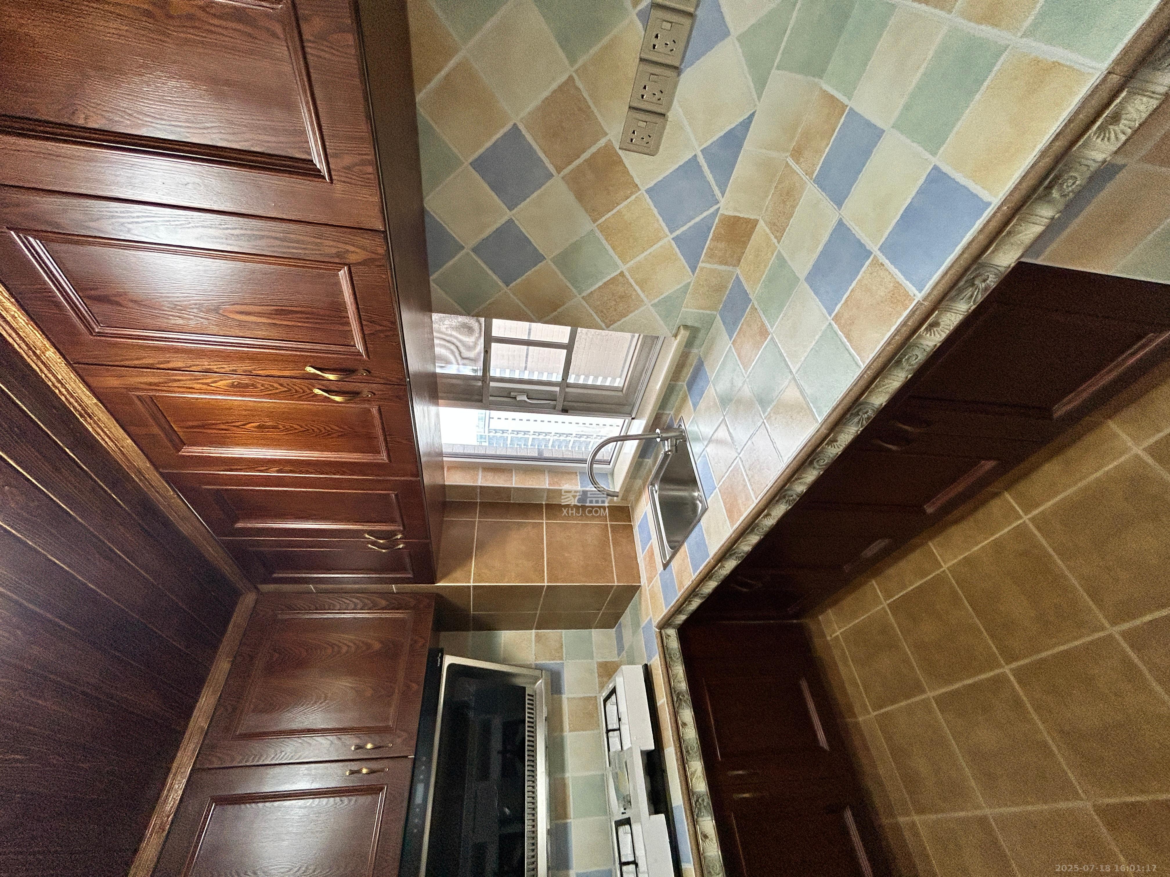 和悦城(蟠龙景苑) 1室0厅0卫 2500.0元/月 和悦城(蟠龙景苑) 1室0厅0卫 2500.0元/月室内图