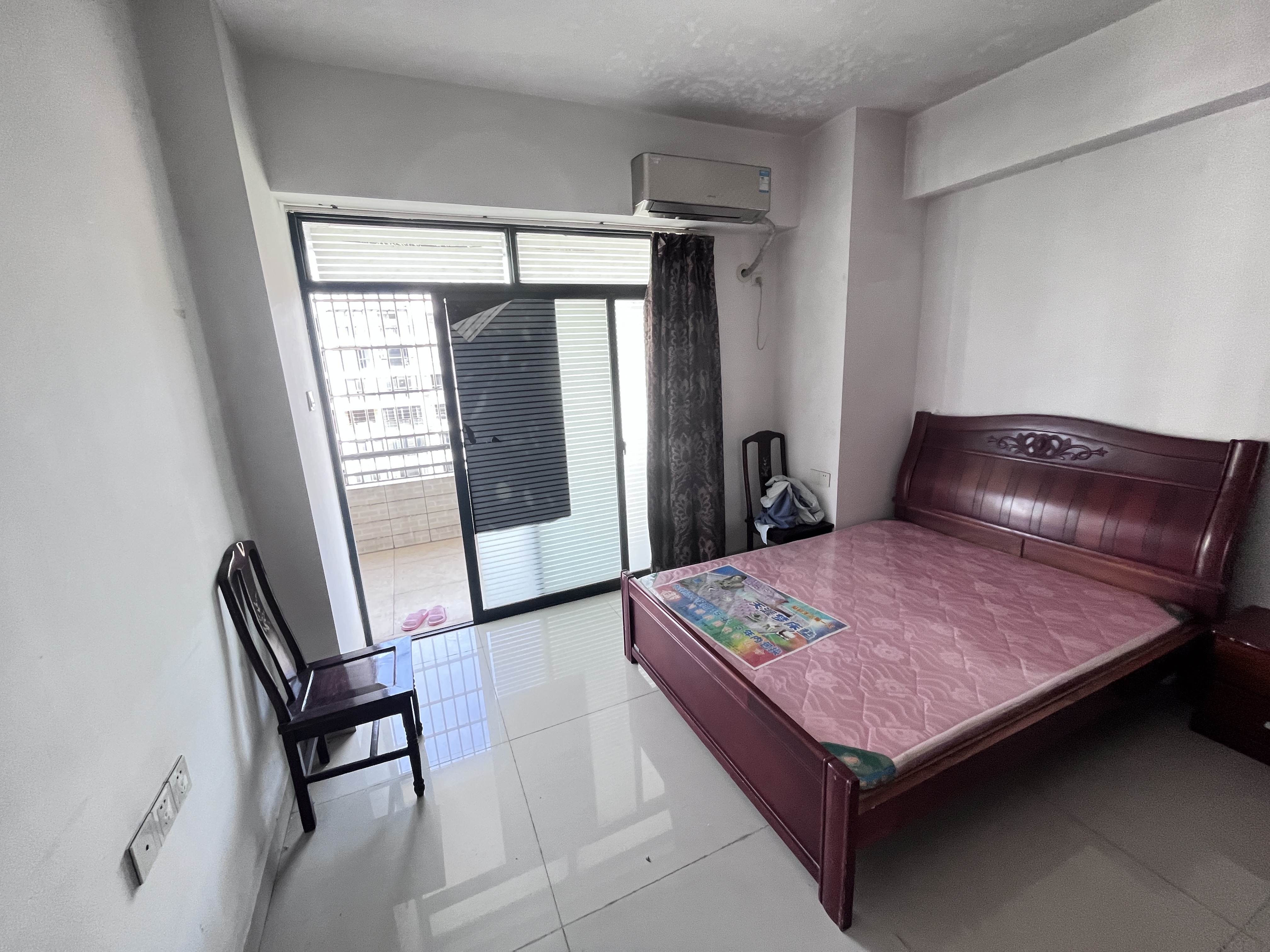 鑫汇大厦 2室2厅1卫 2300.0元/月 鑫汇大厦 2室2厅1卫 2300.0元/月室内图