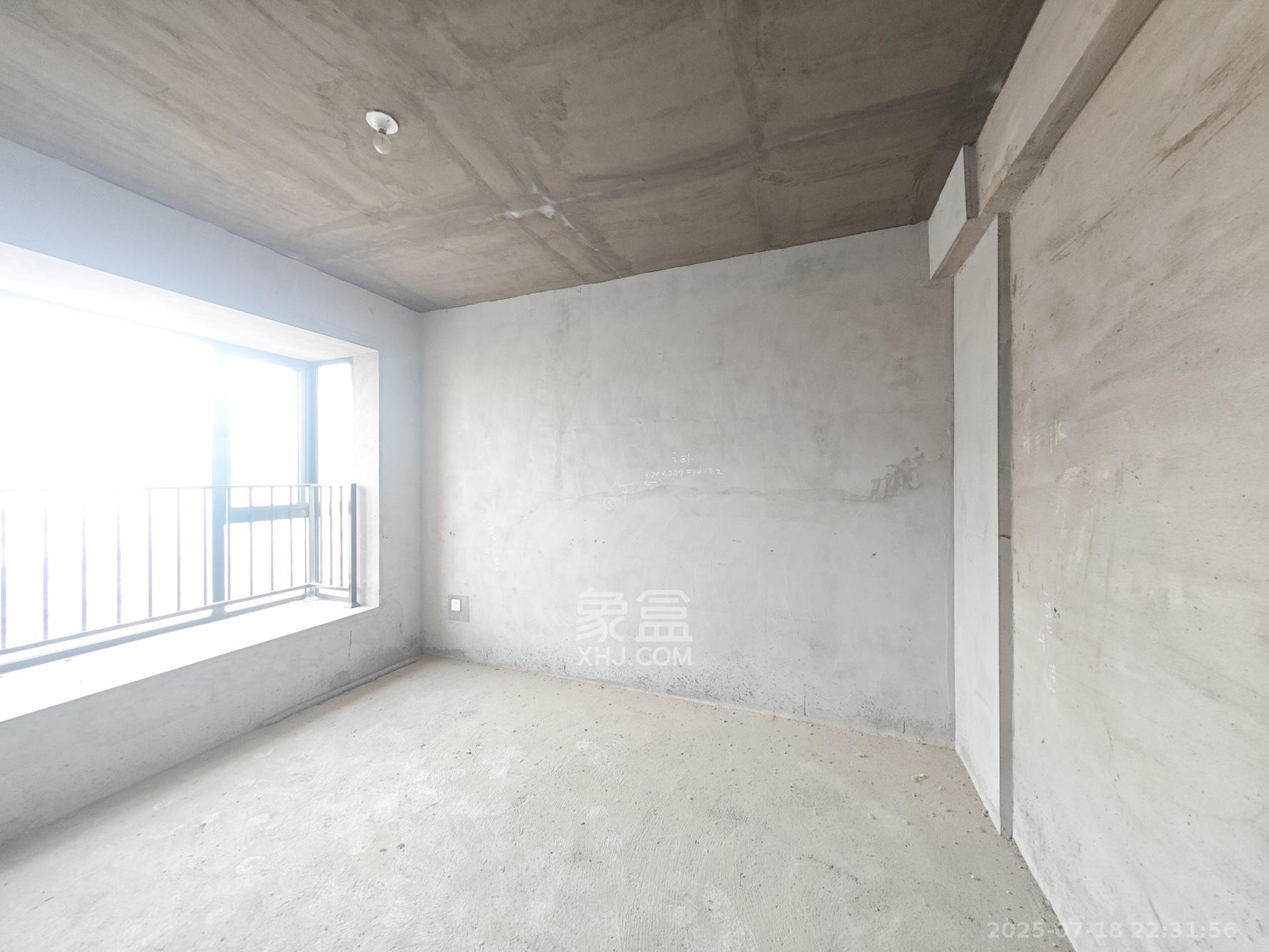 中建嘉和城 3室2厅2卫 68.5万 中建嘉和城 3室2厅2卫 68.5万卧室