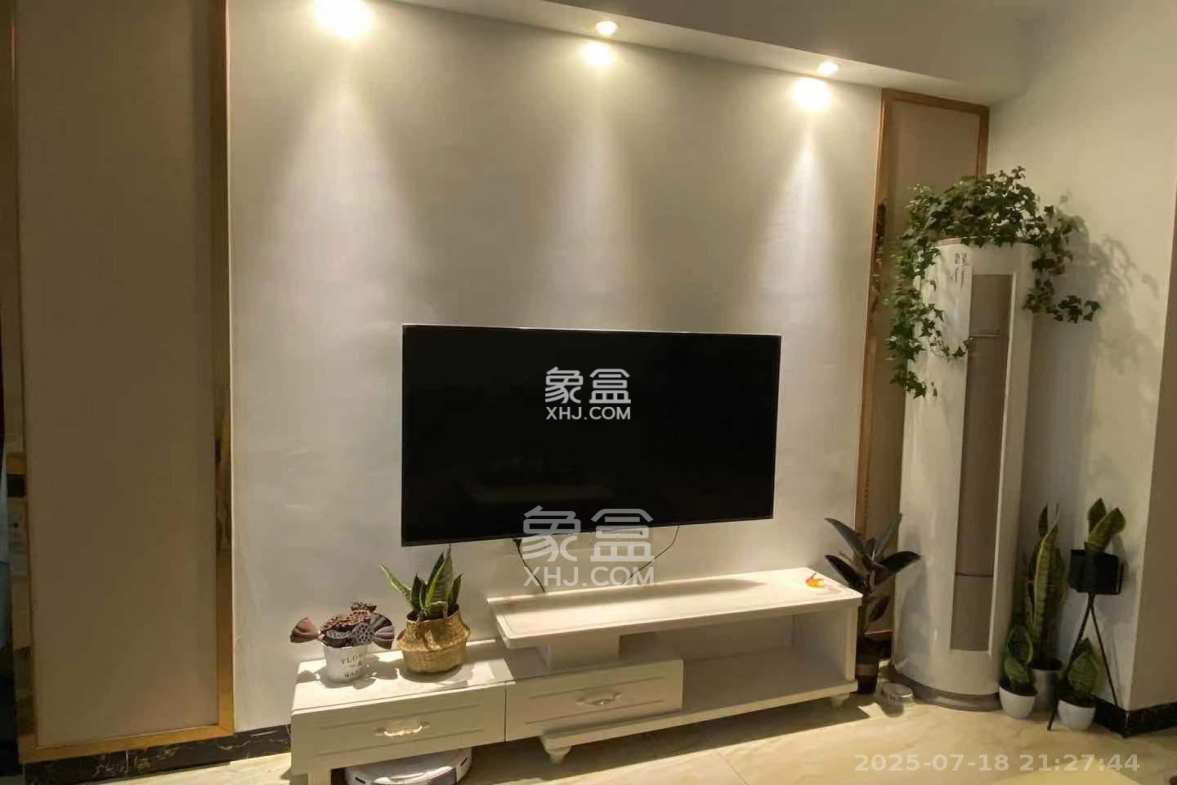 叠彩兰亭 3室1厅1卫 2200.0元/月 叠彩兰亭 3室1厅1卫 2200.0元/月室内图