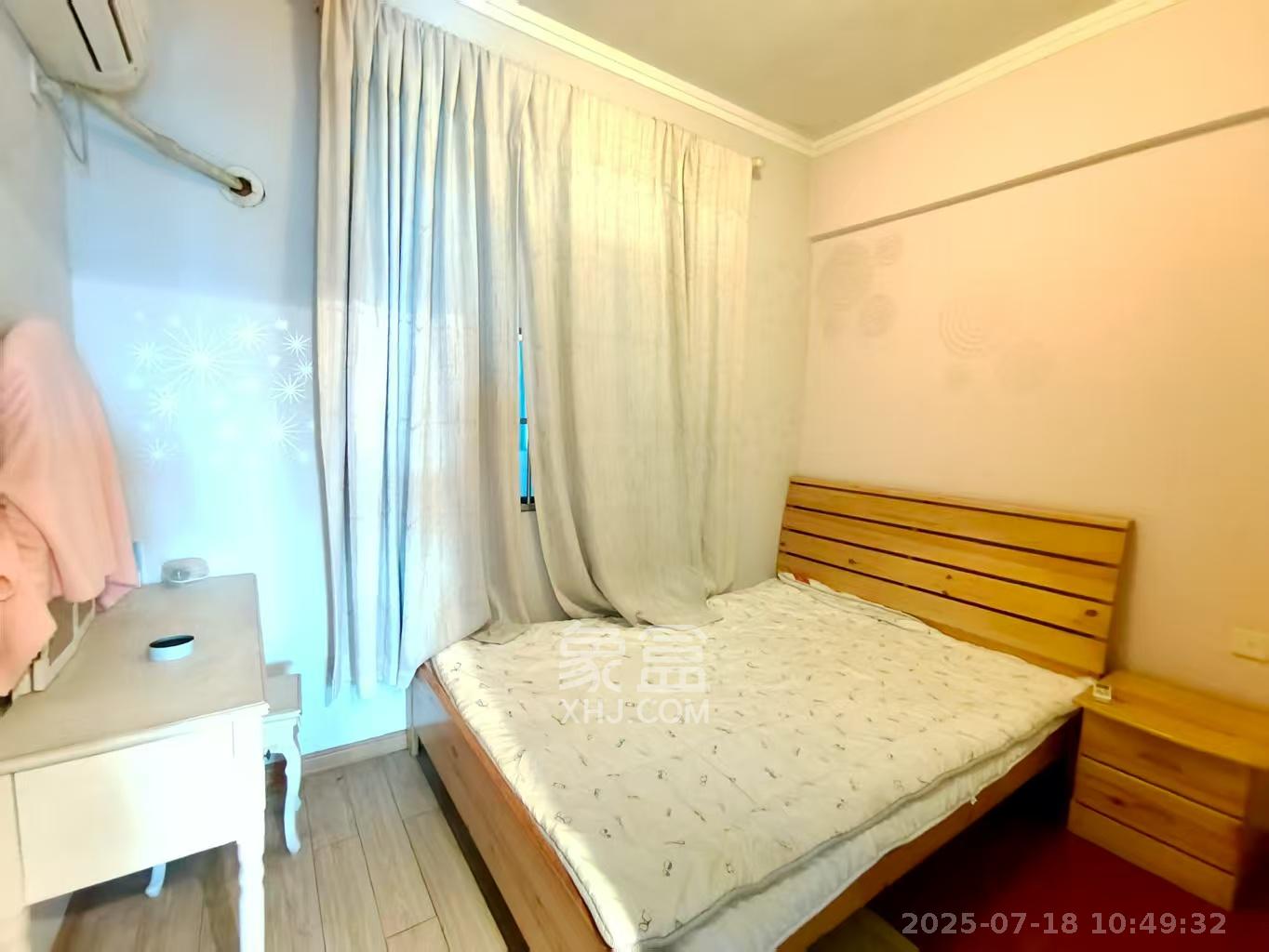 BOBO天下城(CTA财富中心) 2室2厅1卫 2400.0元/月 BOBO天下城(CTA财富中心) 2室2厅1卫 2400.0元/月室内图