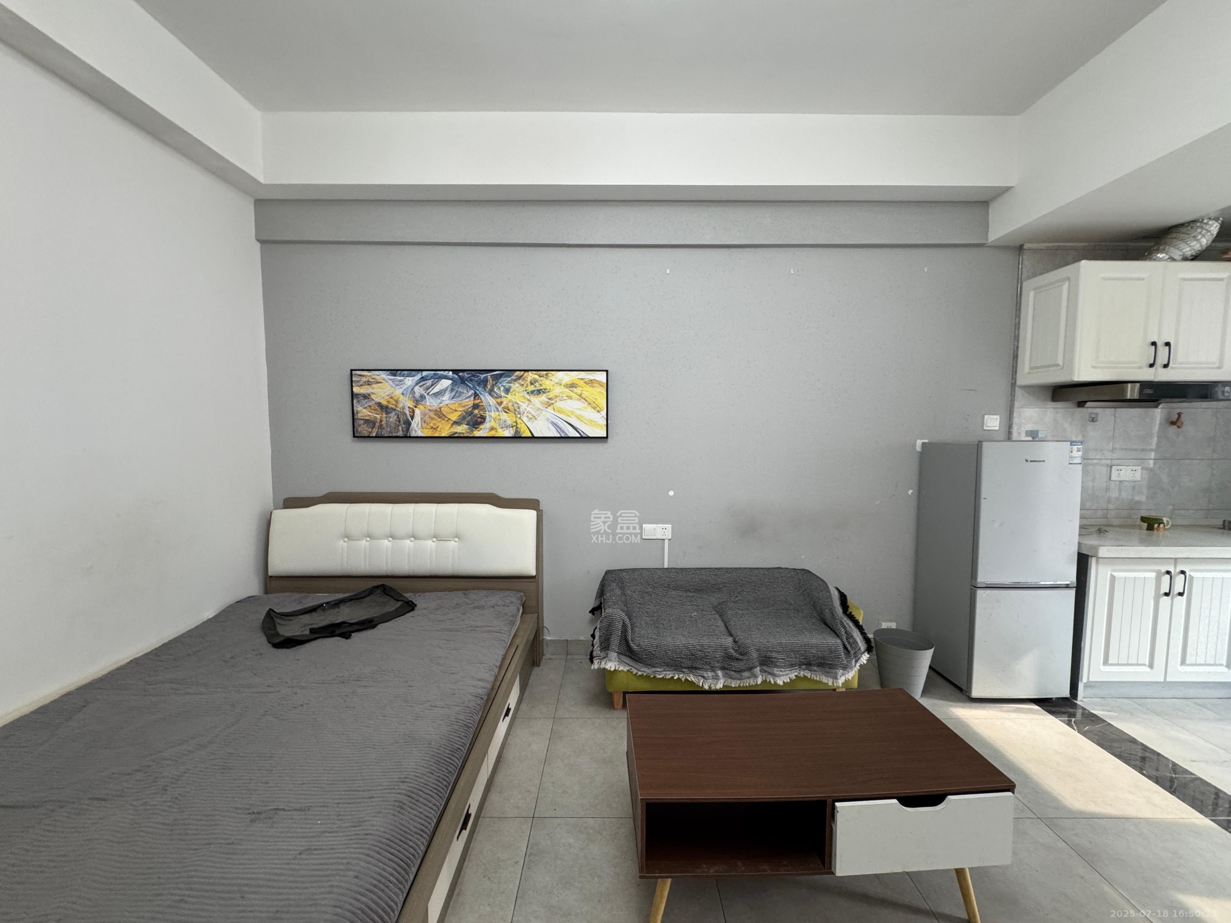 云集国际 1室1厅1卫 1300.0元/月 云集国际 1室1厅1卫 1300.0元/月室内图