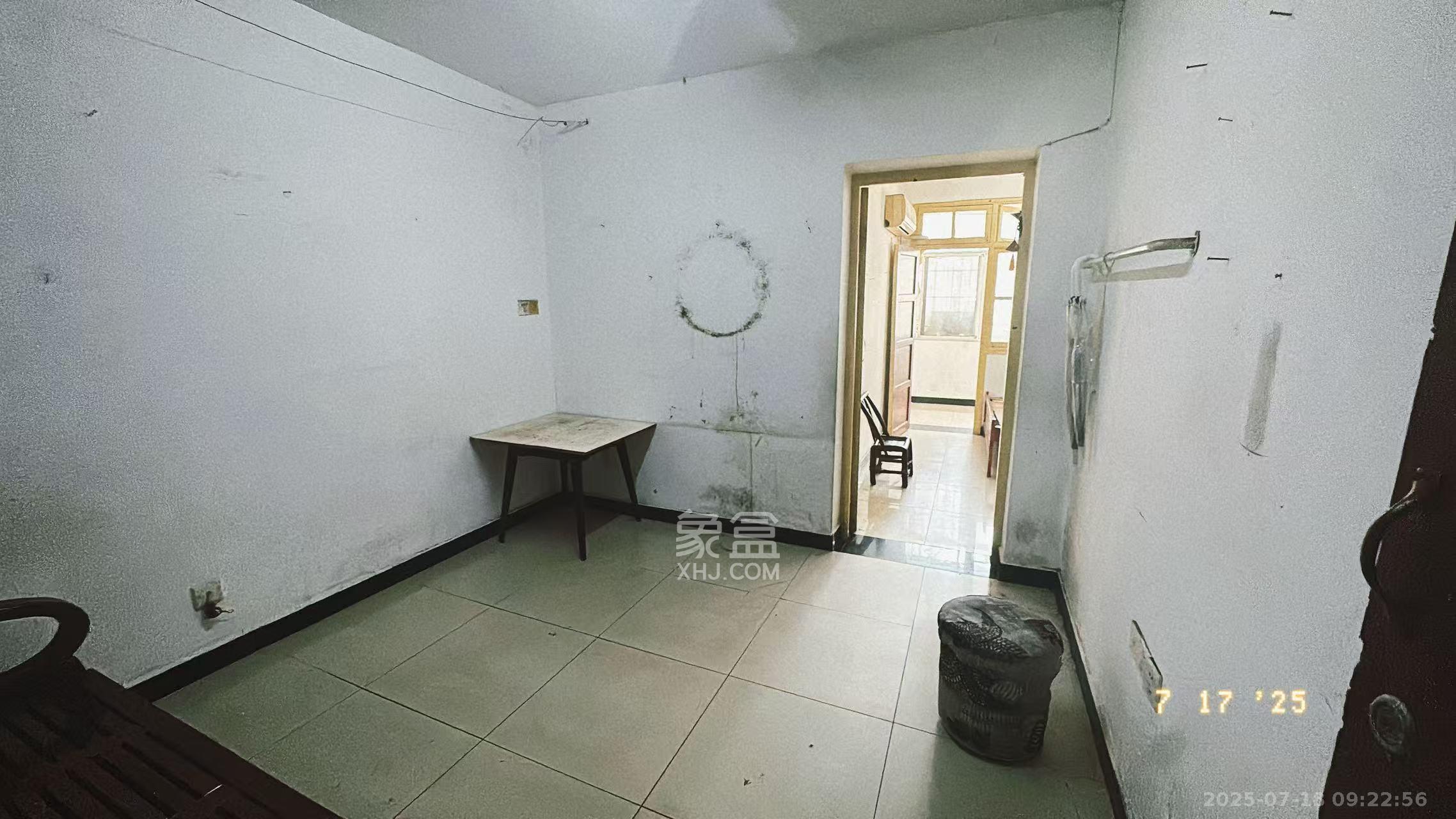 吉景小区 1室0厅0卫 1200.0元/月 吉景小区 1室0厅0卫 1200.0元/月室内图