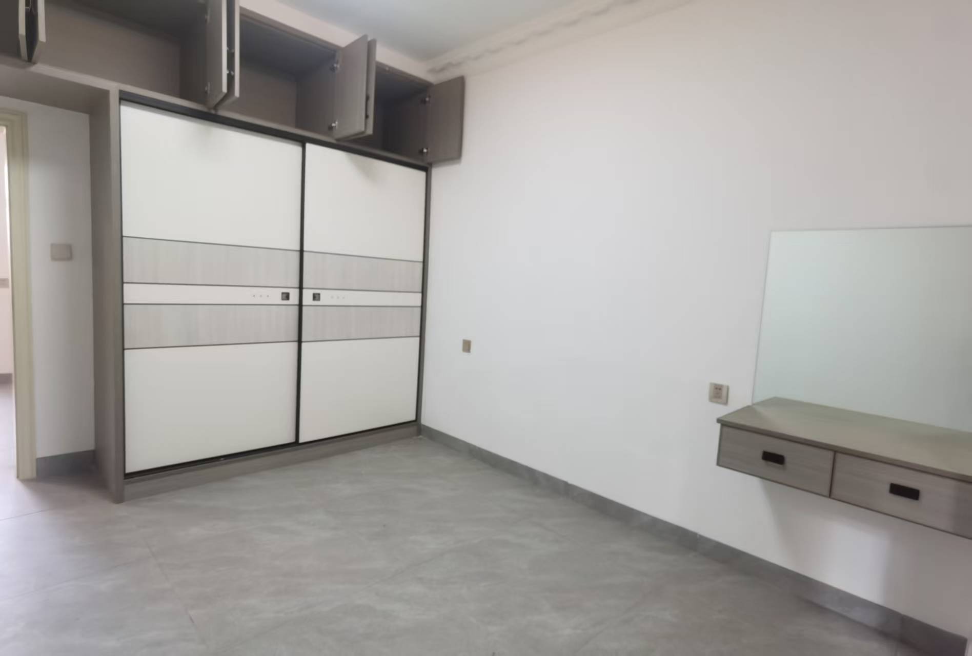 日杂土产总公司家属院 2室1厅1卫 22.8万 日杂土产总公司家属院 2室1厅1卫 22.8万室内图