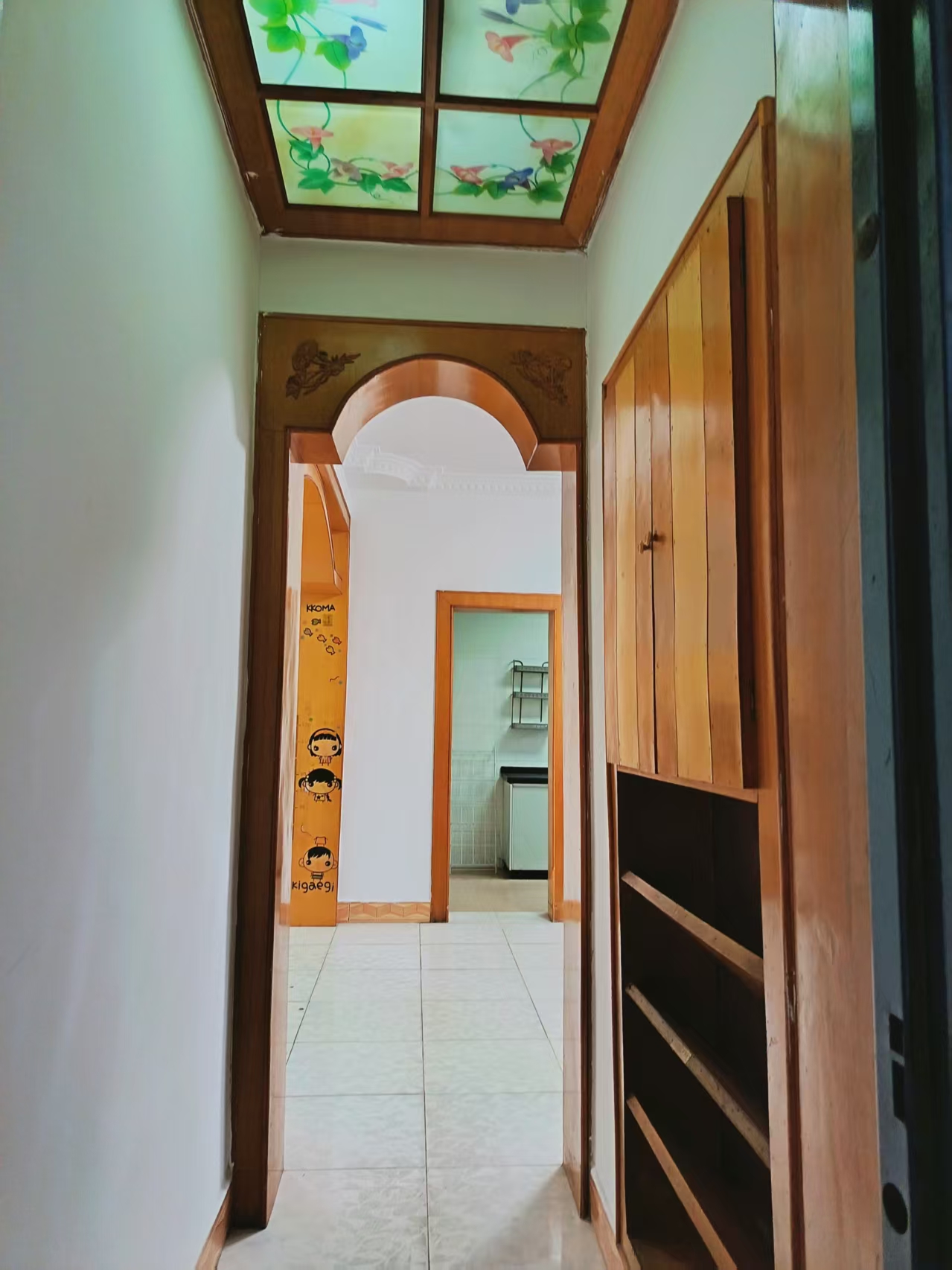 秀峰小区 2室2厅1卫 900.0元/月 秀峰小区 2室2厅1卫 900.0元/月室内图