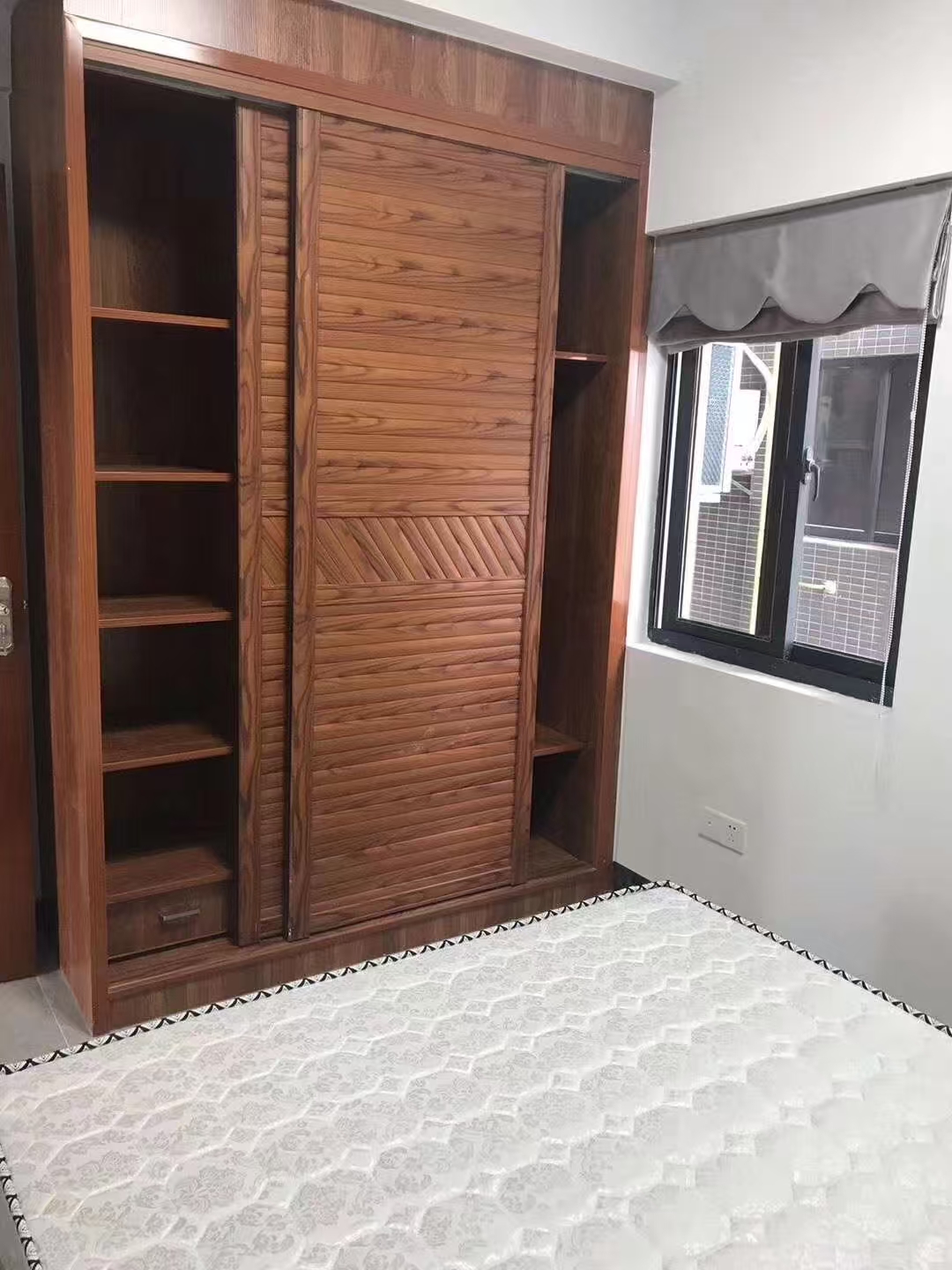 宇建国贸城 2室2厅1卫 3800.0元/月 宇建国贸城 2室2厅1卫 3800.0元/月室内图