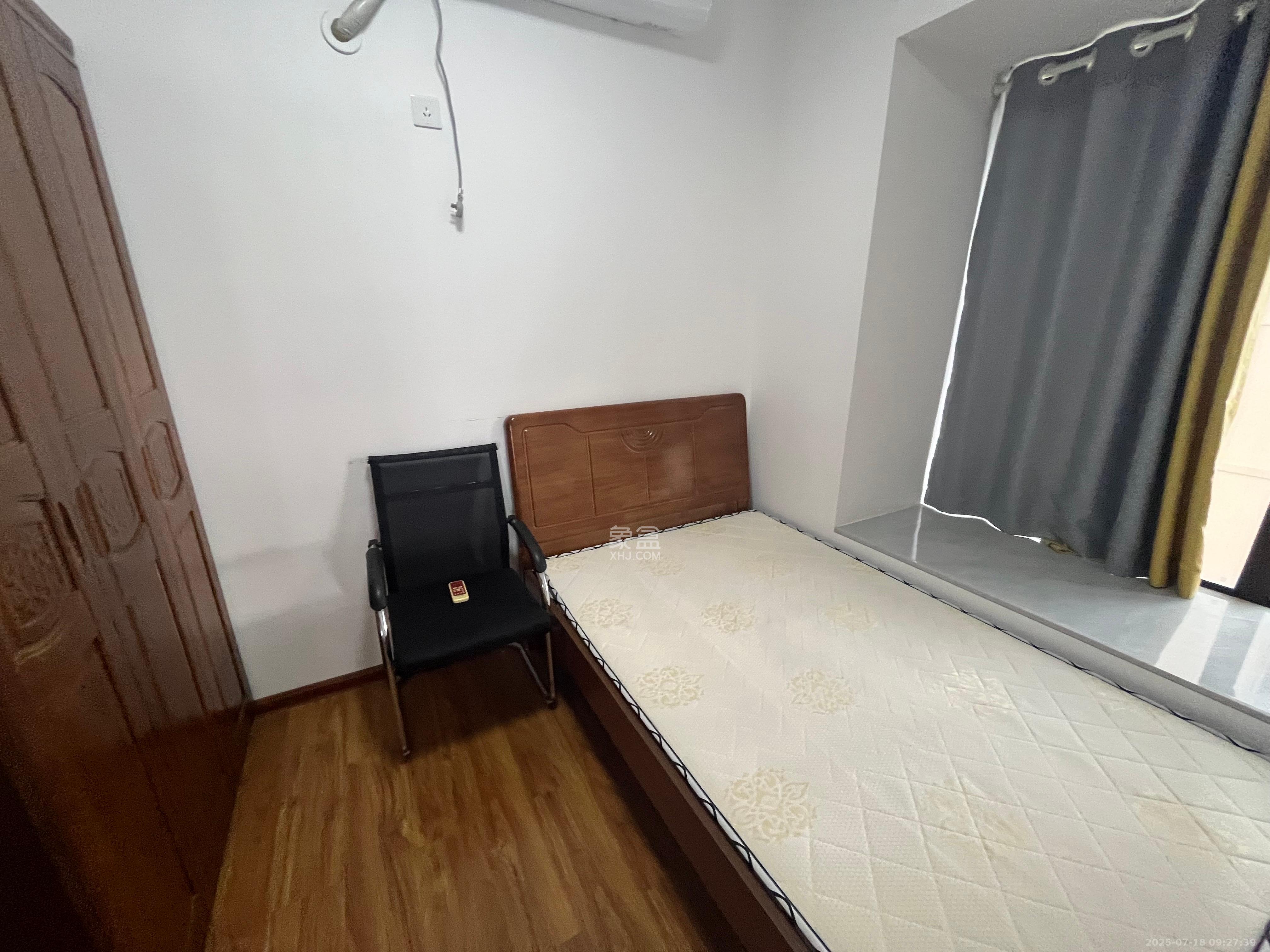 鸿邦国际城  3室1厅1卫    2400.0元/月 鸿邦国际城  3室1厅1卫    2400.0元/月室内图