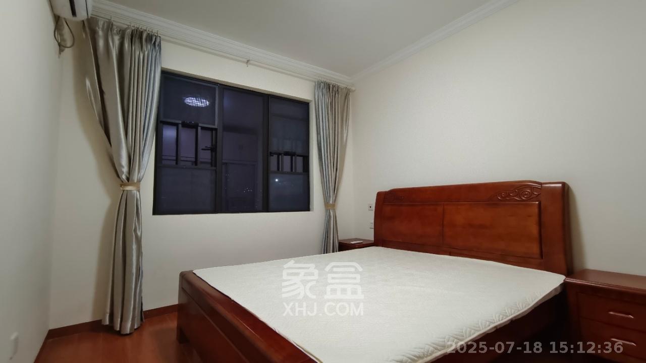 中国铁建梅溪青秀二期  3室2厅2卫    2800.0元/月 中国铁建梅溪青秀二期  3室2厅2卫    2800.0元/月