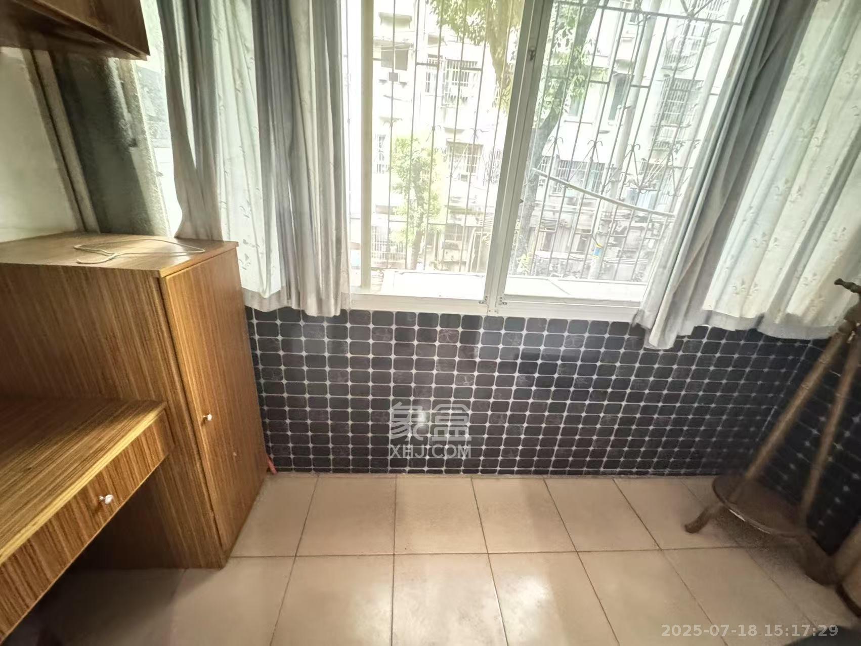 工农新村(工农桥社区) 2室1厅1卫 1400.0元/月 工农新村(工农桥社区) 2室1厅1卫 1400.0元/月室内图