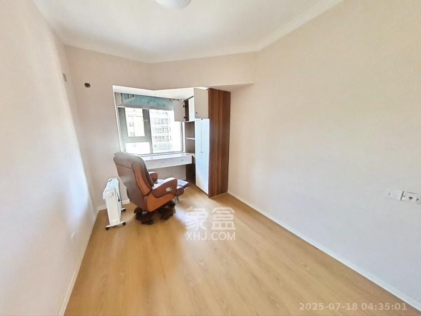 梅溪正荣府 4室2厅2卫 3500.0元/月 梅溪正荣府 4室2厅2卫 3500.0元/月室内图