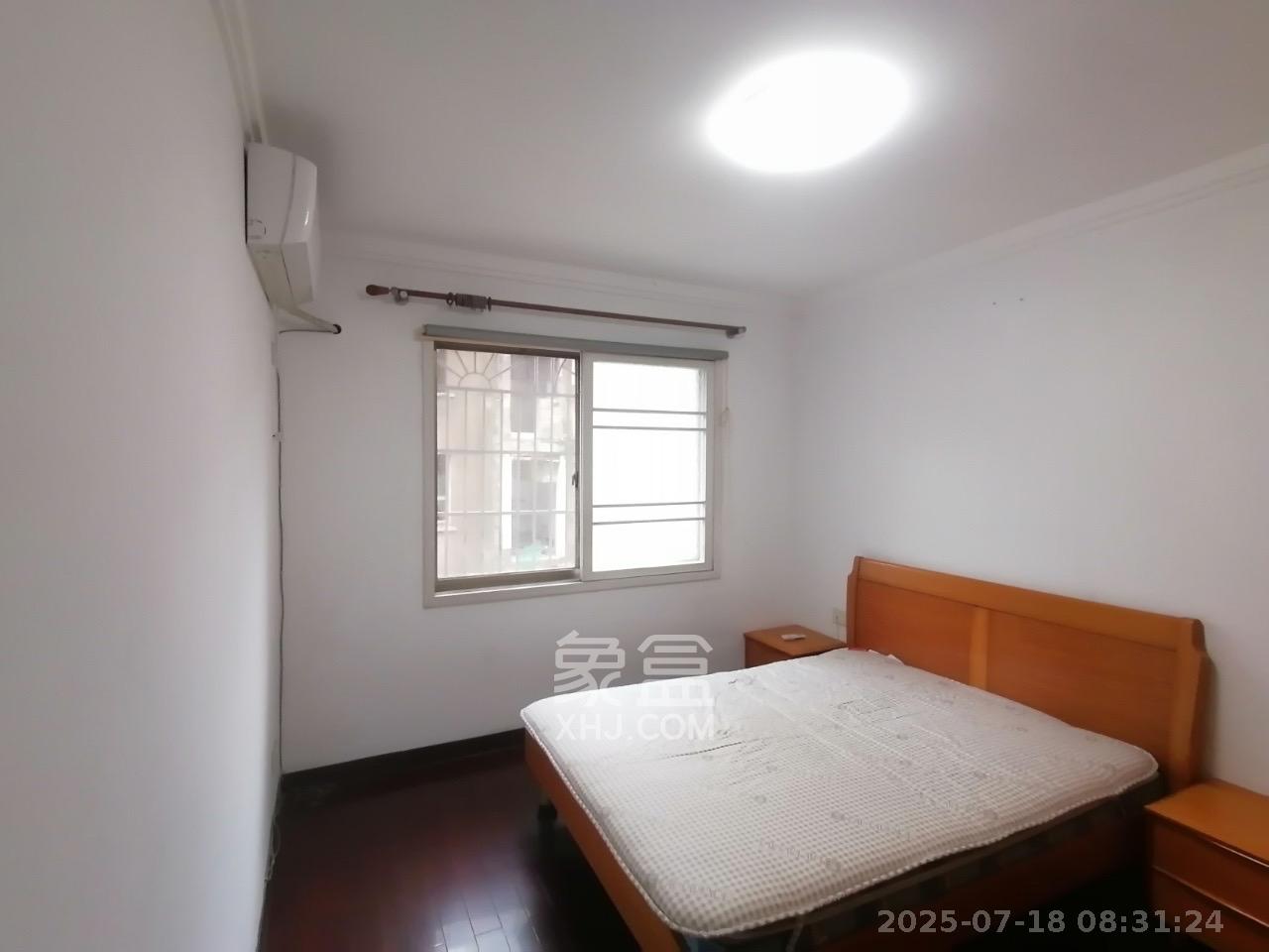 省工行家属楼 3室2厅2卫 3000.0元/月 省工行家属楼 3室2厅2卫 3000.0元/月室内图