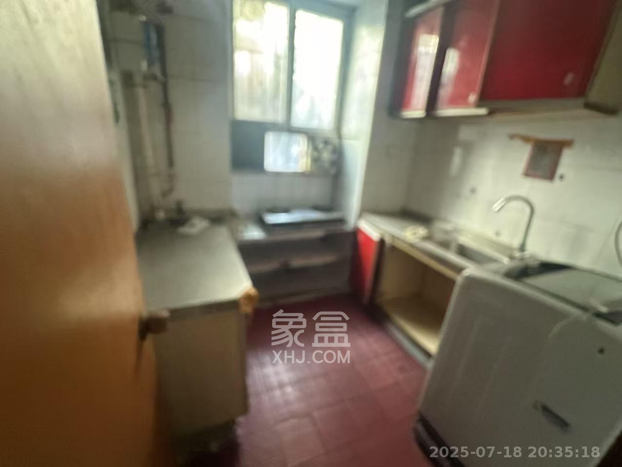 长勘小区 1室1厅1卫 1600.0元/月 长勘小区 1室1厅1卫 1600.0元/月室内图