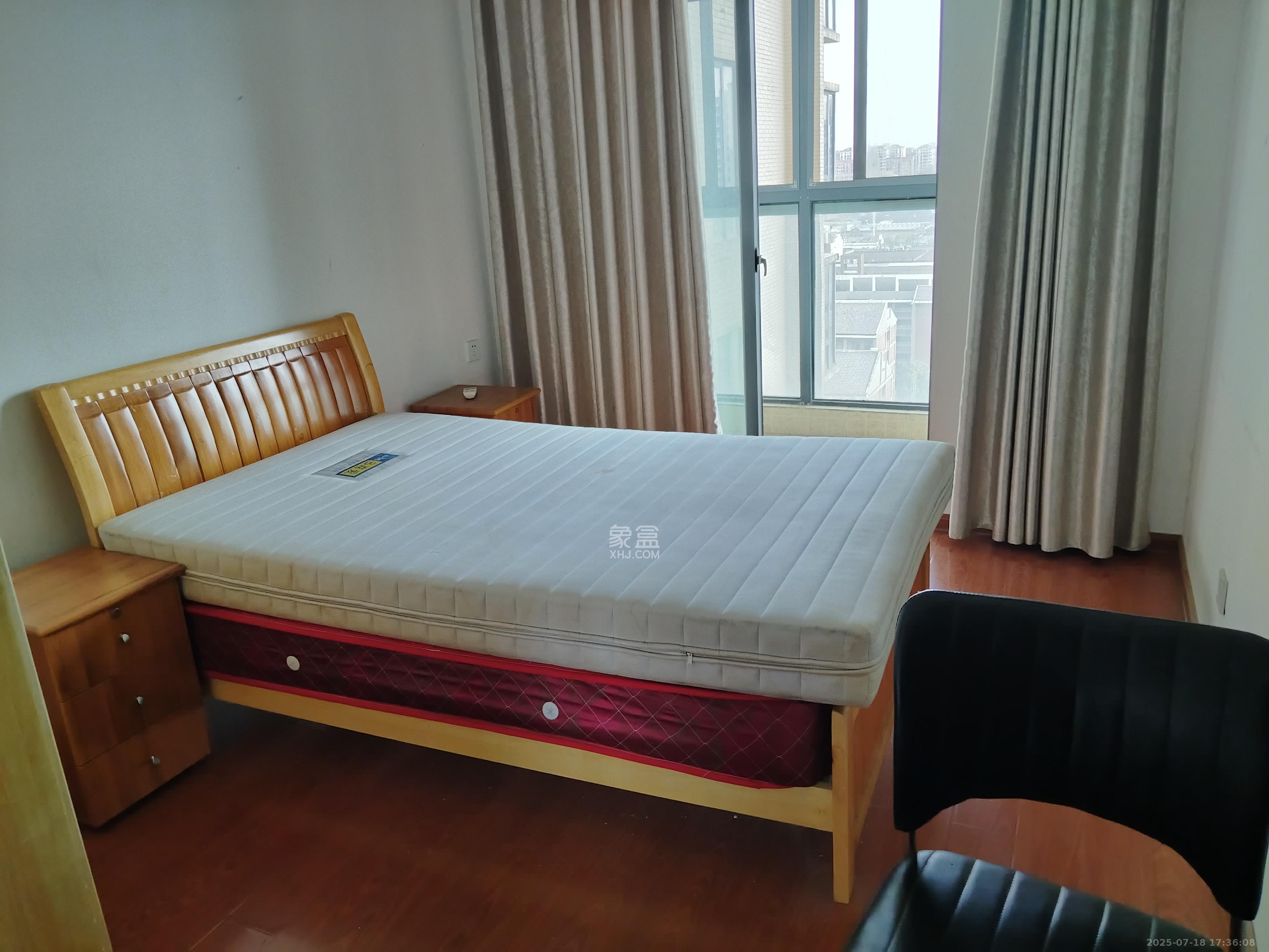 鑫远熙山  4室2厅2卫   2800.00元/月室内图