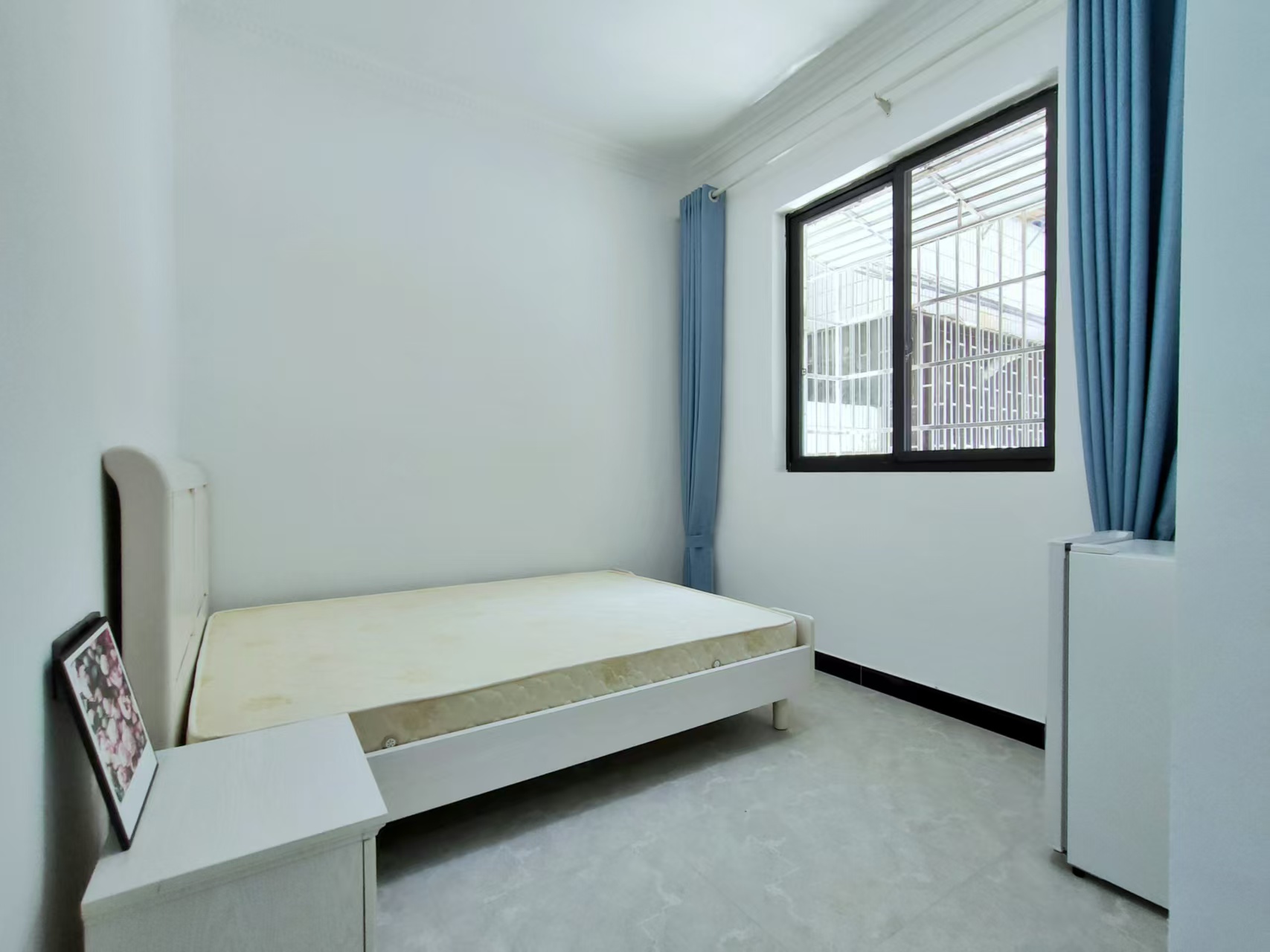 国贸省建行宿舍 3室2厅2卫 1400.0元/月 国贸省建行宿舍 3室2厅2卫 1400.0元/月室内图