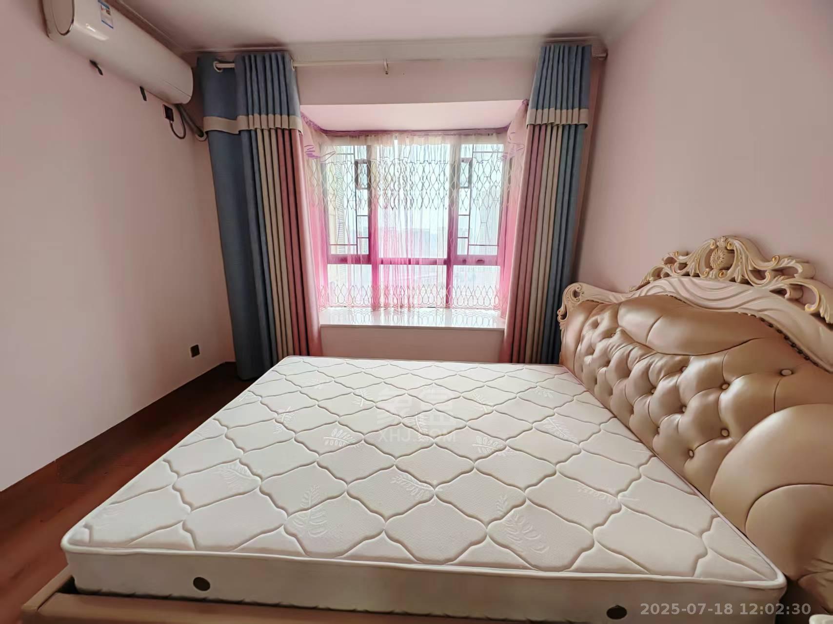 中建御山和苑 3室2厅2卫 3500.0元/月 中建御山和苑 3室2厅2卫 3500.0元/月室内图