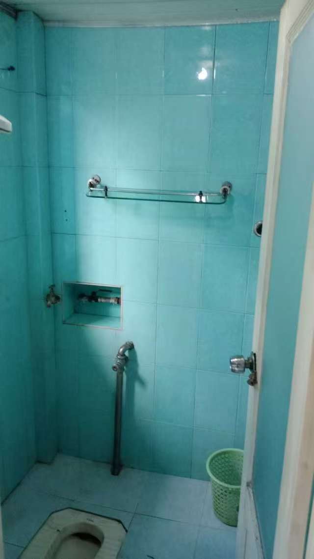 太平小区  3室2厅2卫   1200.00元/月室内图