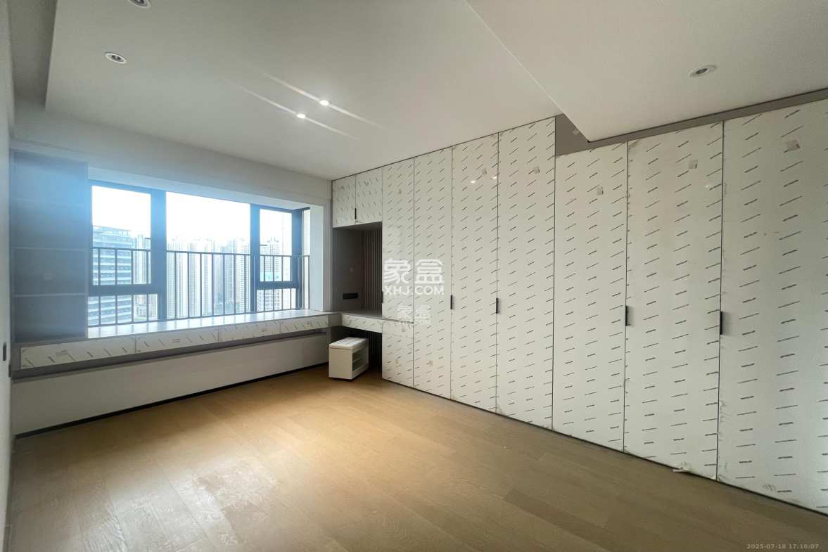 万科滨河道 4室2厅2卫 3000.0元/月 万科滨河道 4室2厅2卫 3000.0元/月室内图