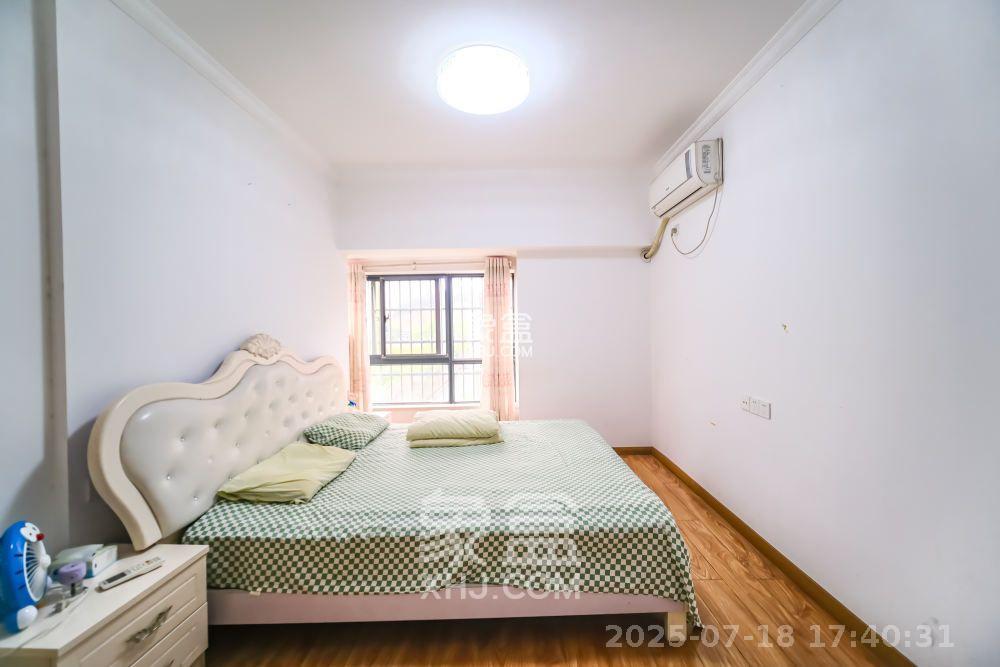 花样年华 3室2厅1卫 2200.0元/月 花样年华 3室2厅1卫 2200.0元/月室内图