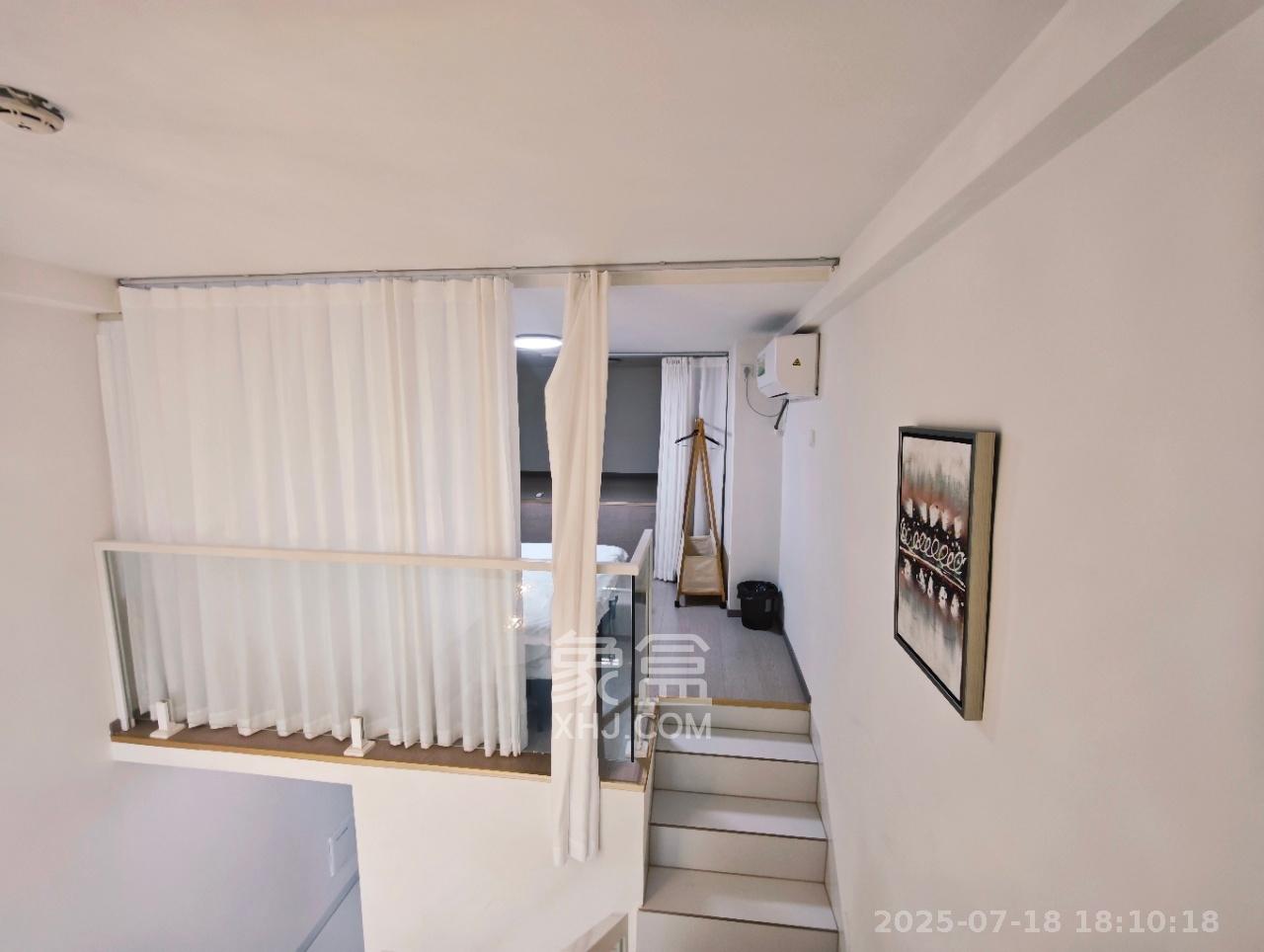 复地滨江金融中心 2室1厅1卫 2600.0元/月 复地滨江金融中心 2室1厅1卫 2600.0元/月室内图