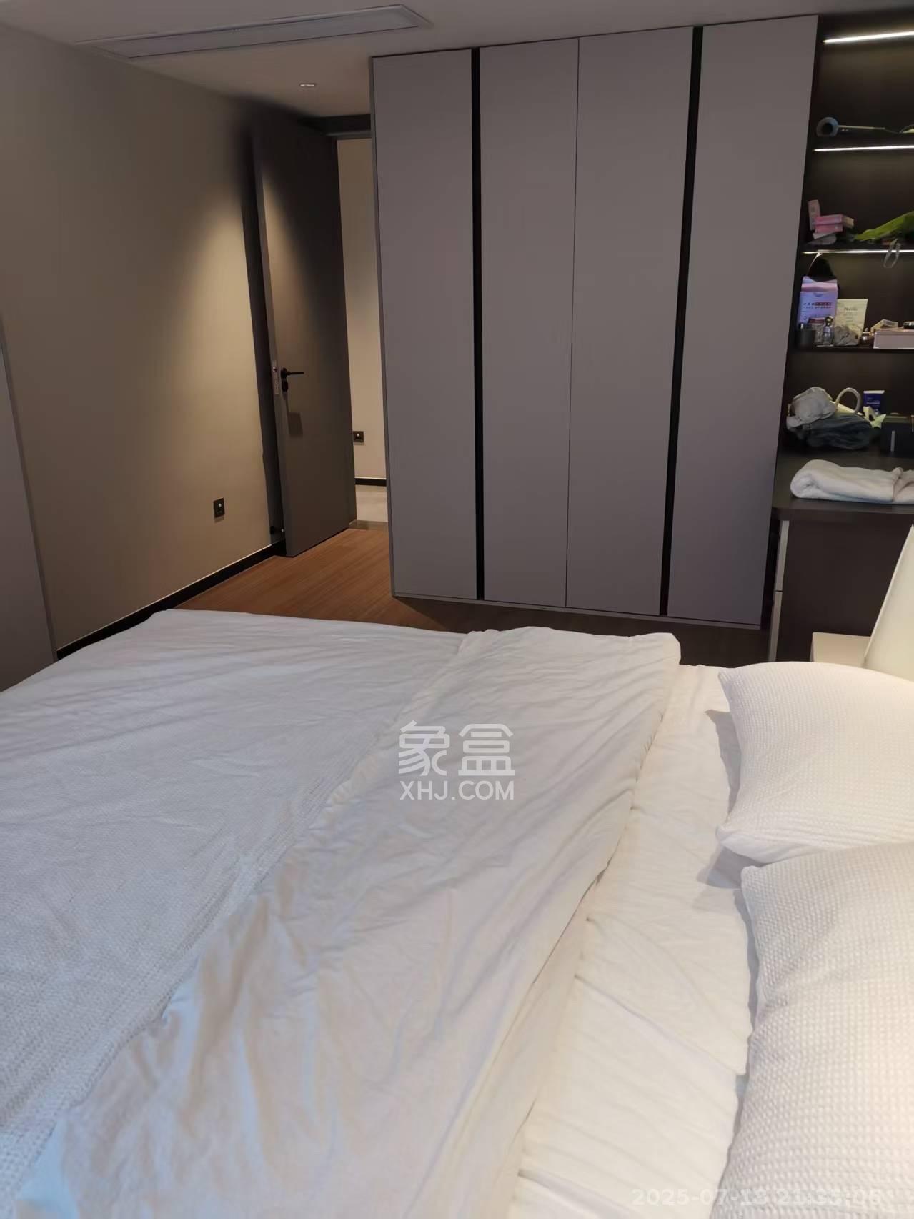 保利天禧C区  4室2厅3卫   12500.00元/月室内图