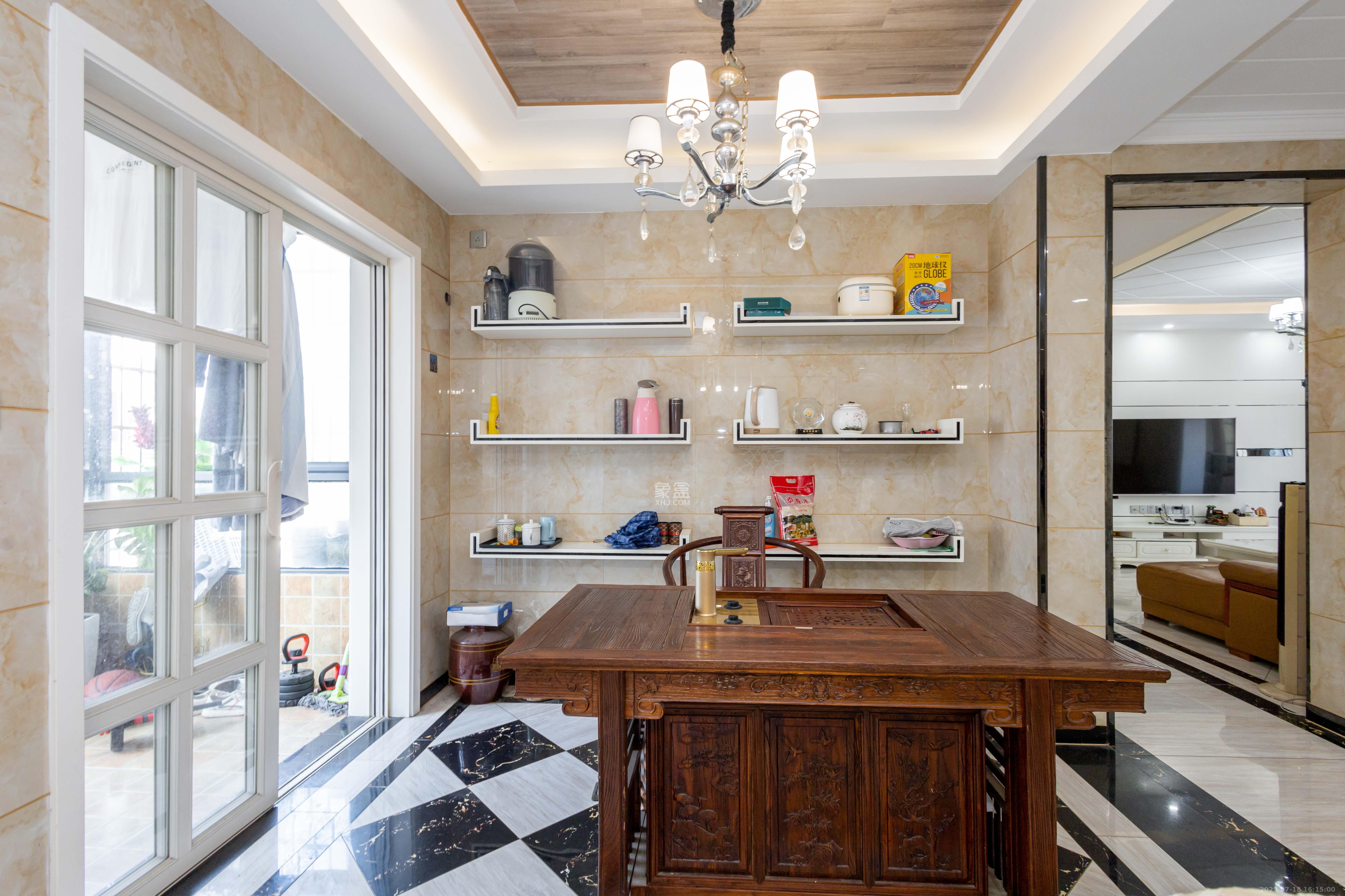 中国铁建国际城二期  4室2厅2卫    78.8万 中国铁建国际城二期  4室2厅2卫    78.8万卧室