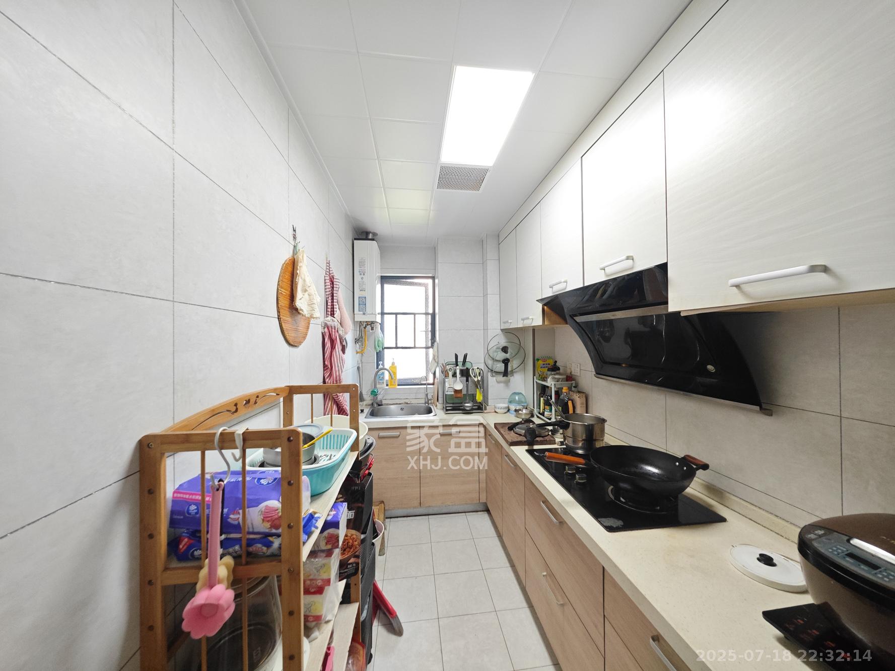 中建嘉和城  3室2厅2卫   114.00万其他