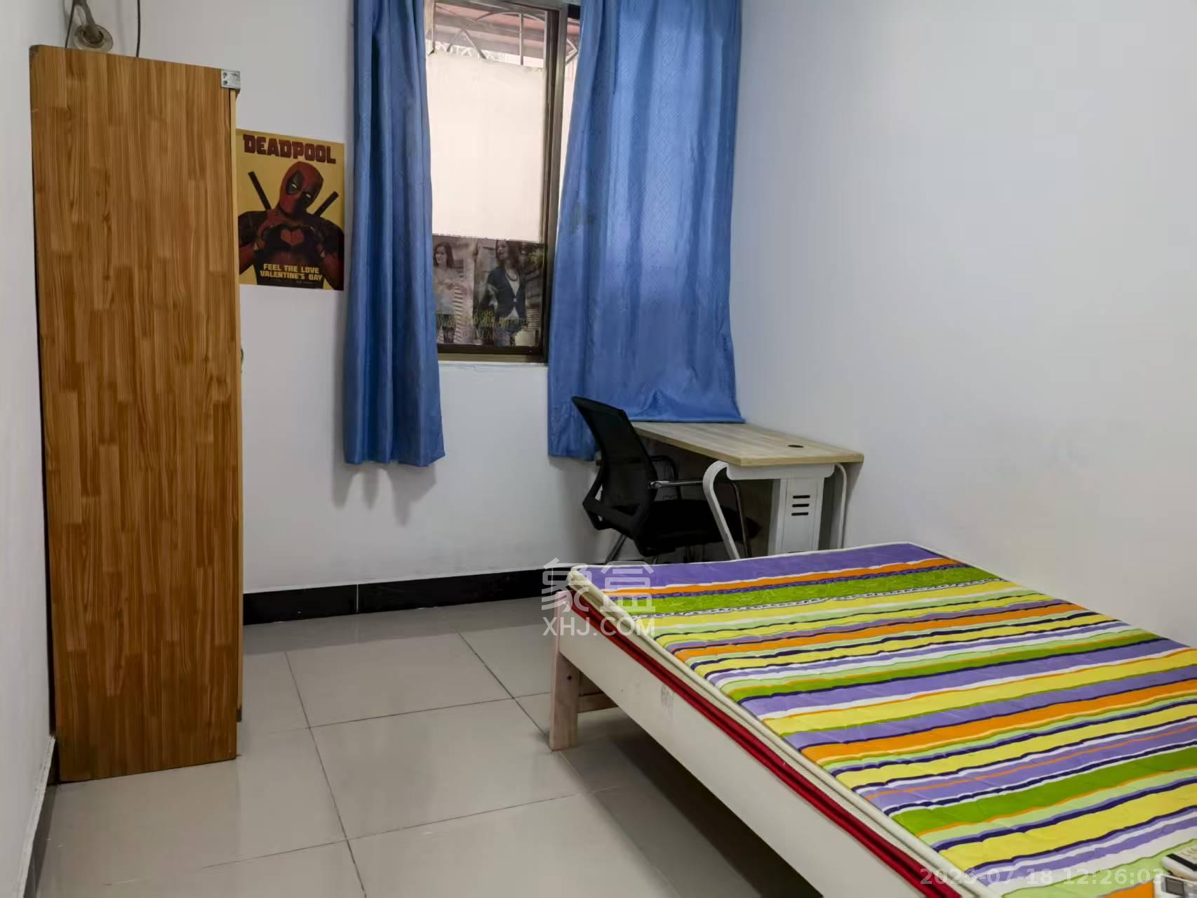 新富城  4室1厅1卫    2600.0元/月 新富城  4室1厅1卫    2600.0元/月室内图