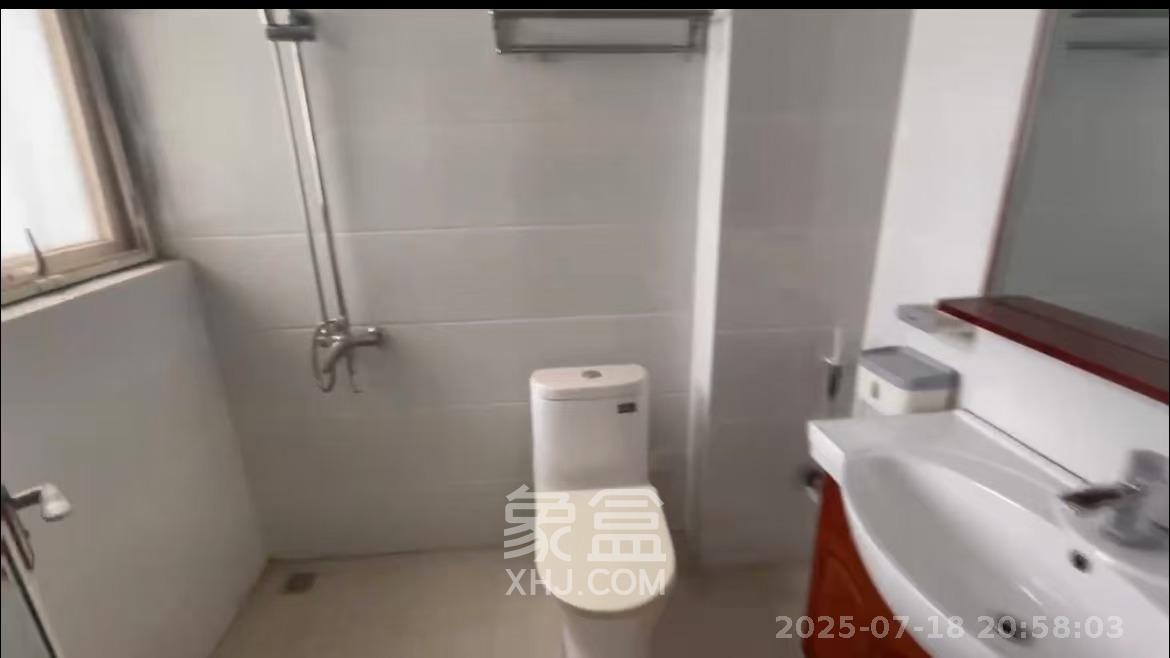 北辰三角洲E5区  3室2厅1卫   4200.00元/月室内图