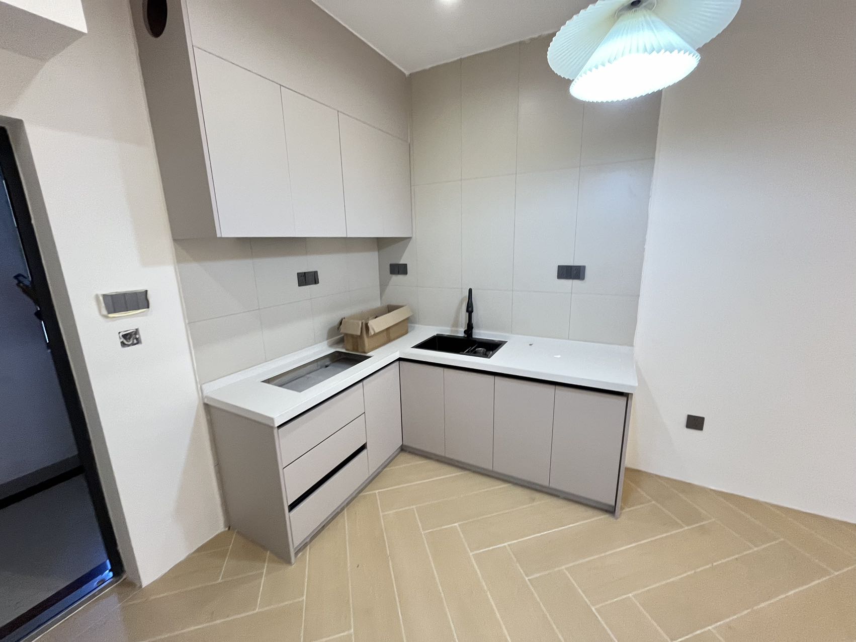 儒俊雅苑 1室1厅1卫 59.8万 儒俊雅苑 1室1厅1卫 59.8万室内图