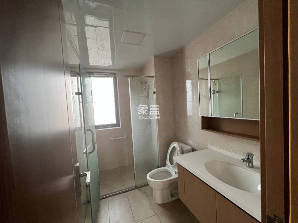 保利中央海岸四期(淳境、淳域) 3室2厅2卫 5000.0元/月 保利中央海岸四期(淳境、淳域) 3室2厅2卫 5000.0元/月室内图