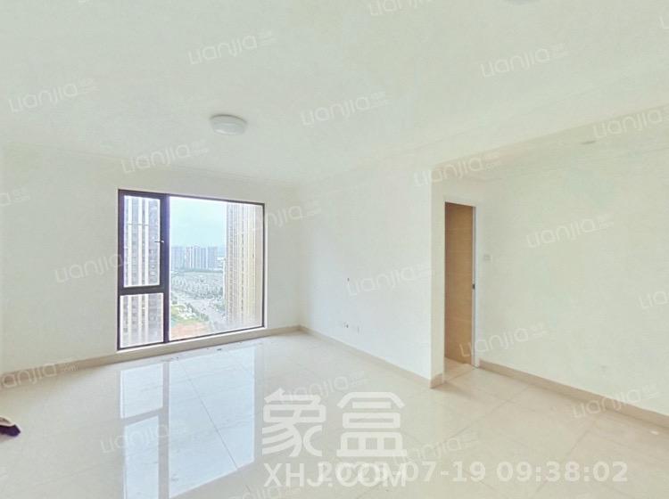 协信星澜汇  3室2厅1卫   2200.00元/月