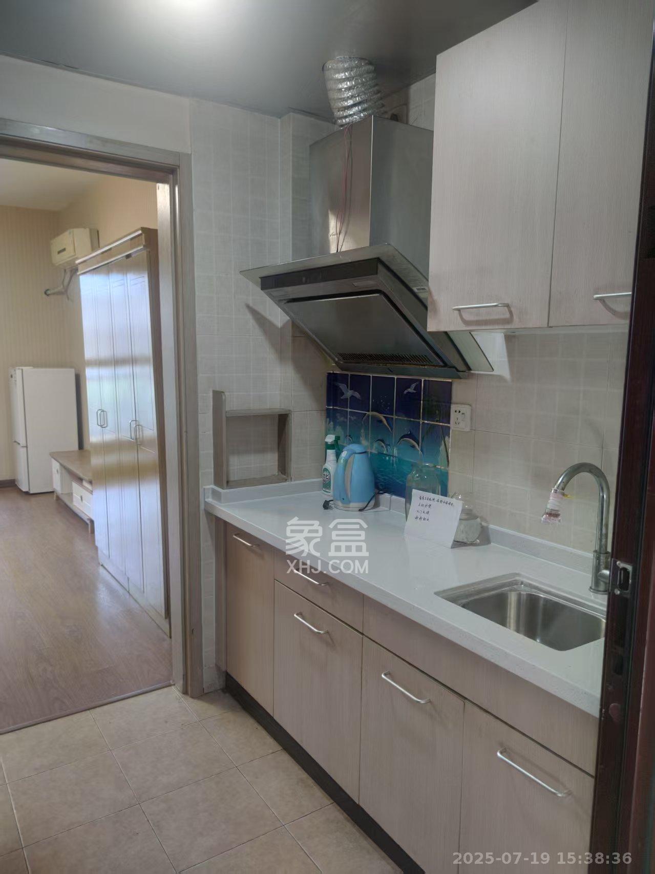 花漾年华(桂花园) 1室1厅1卫 1200.0元/月 花漾年华(桂花园) 1室1厅1卫 1200.0元/月室内图