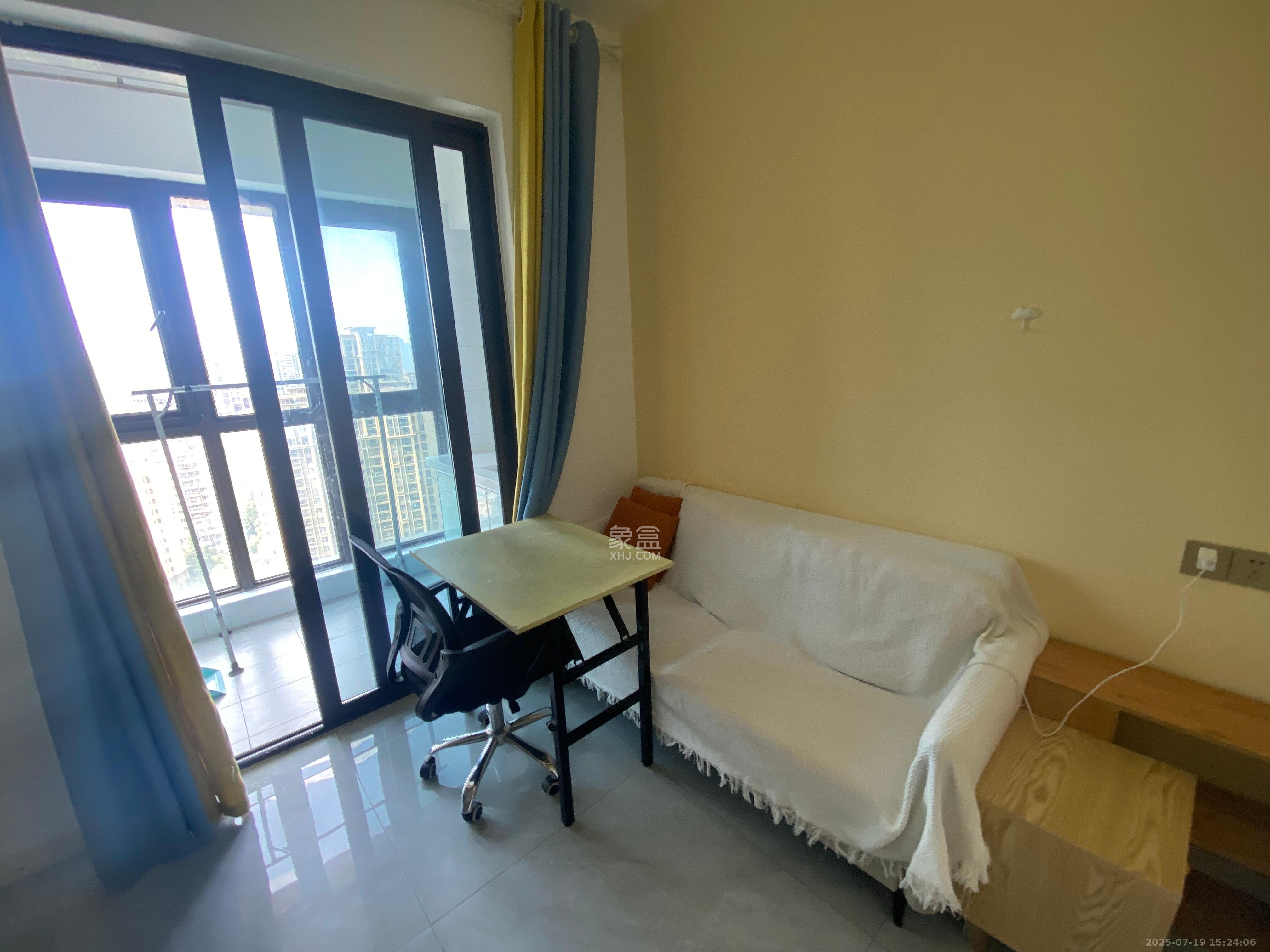 明昇壹城(明昇时代广场)二期 1室1厅1卫 1400.0元/月 明昇壹城(明昇时代广场)二期 1室1厅1卫 1400.0元/月室内图