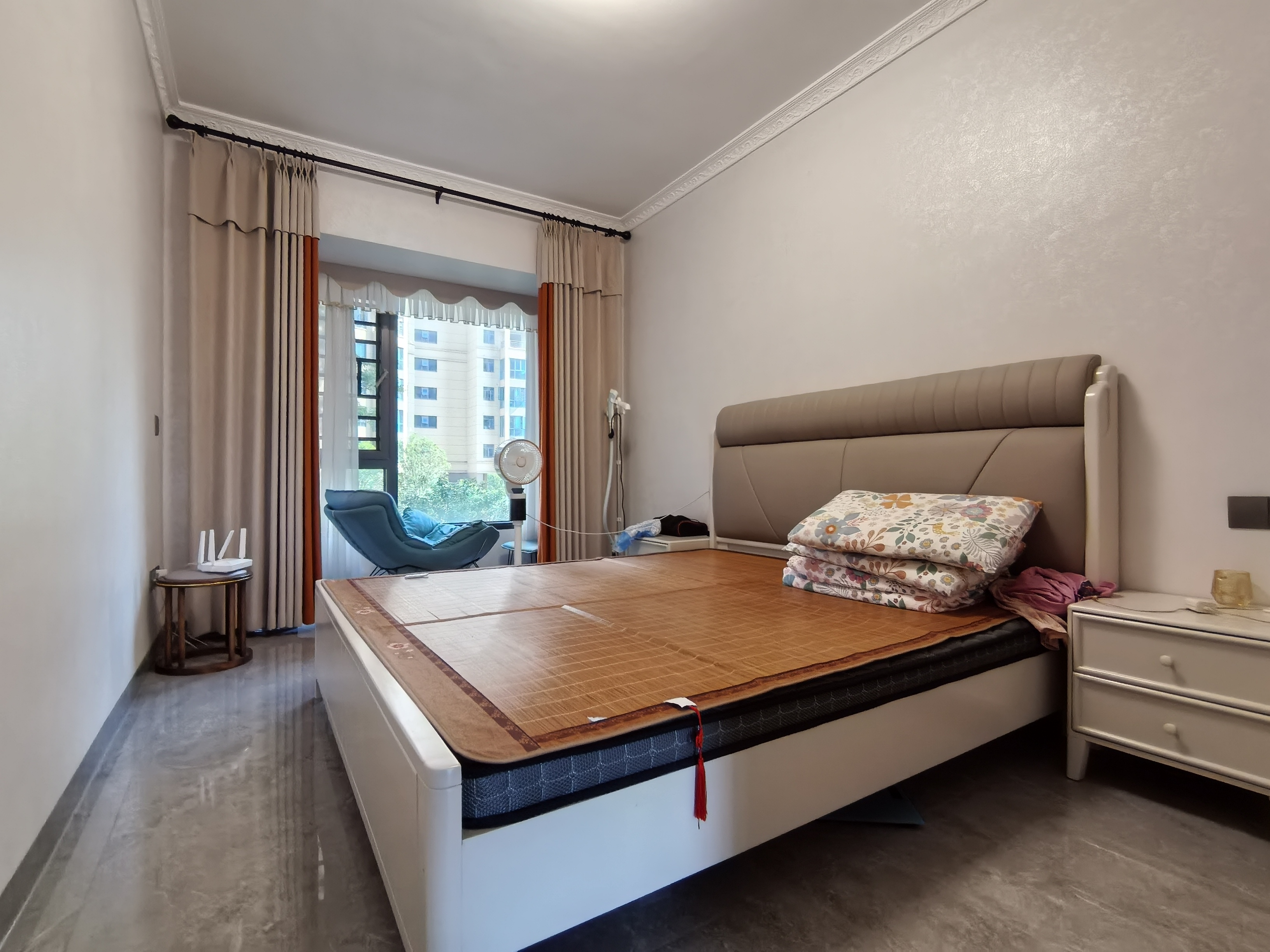 悦江山 1室0厅0卫 128.0万 悦江山 1室0厅0卫 128.0万客厅