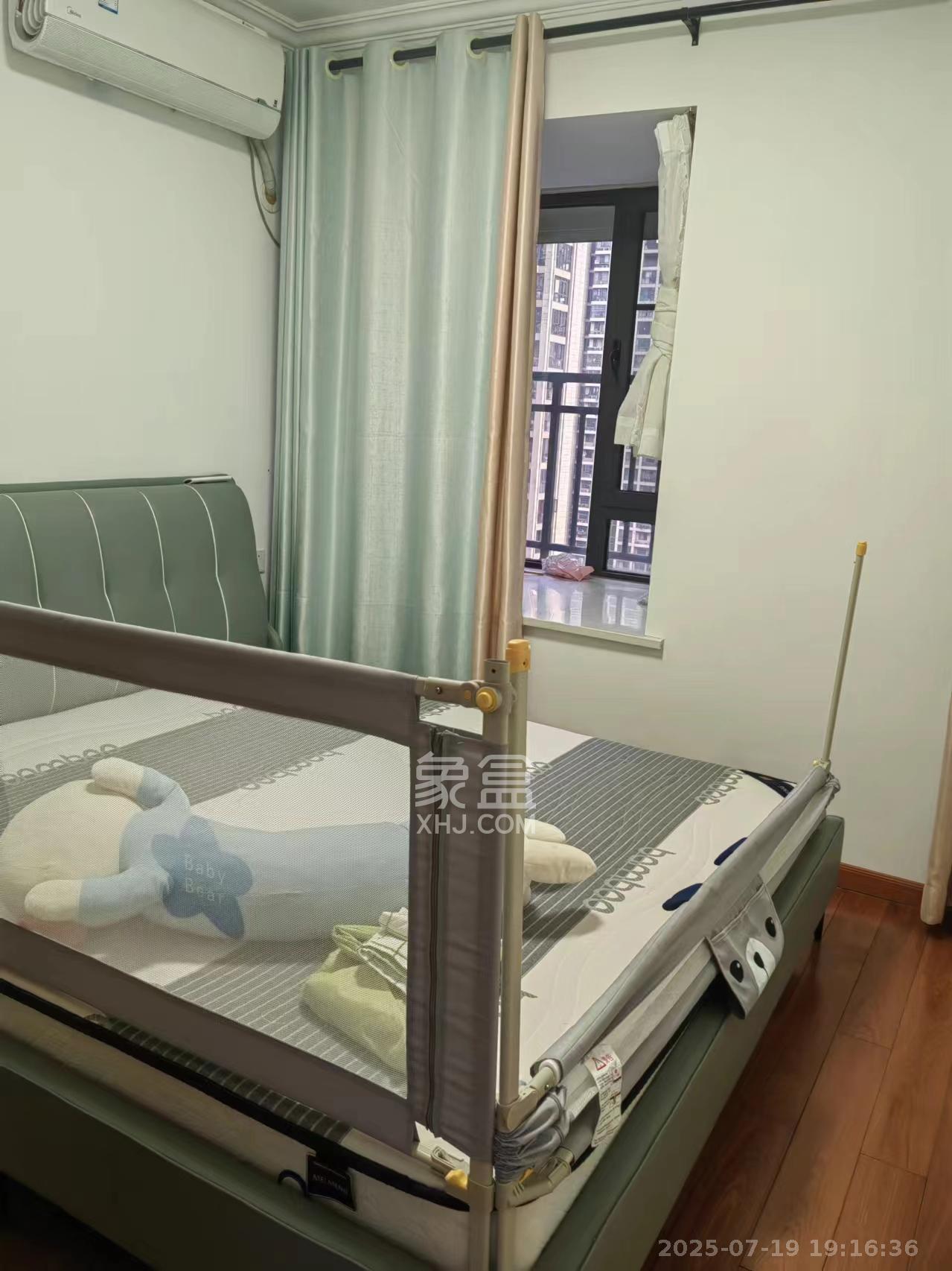 明发阅江悦府  2室2厅1卫   2100.00元/月室内图