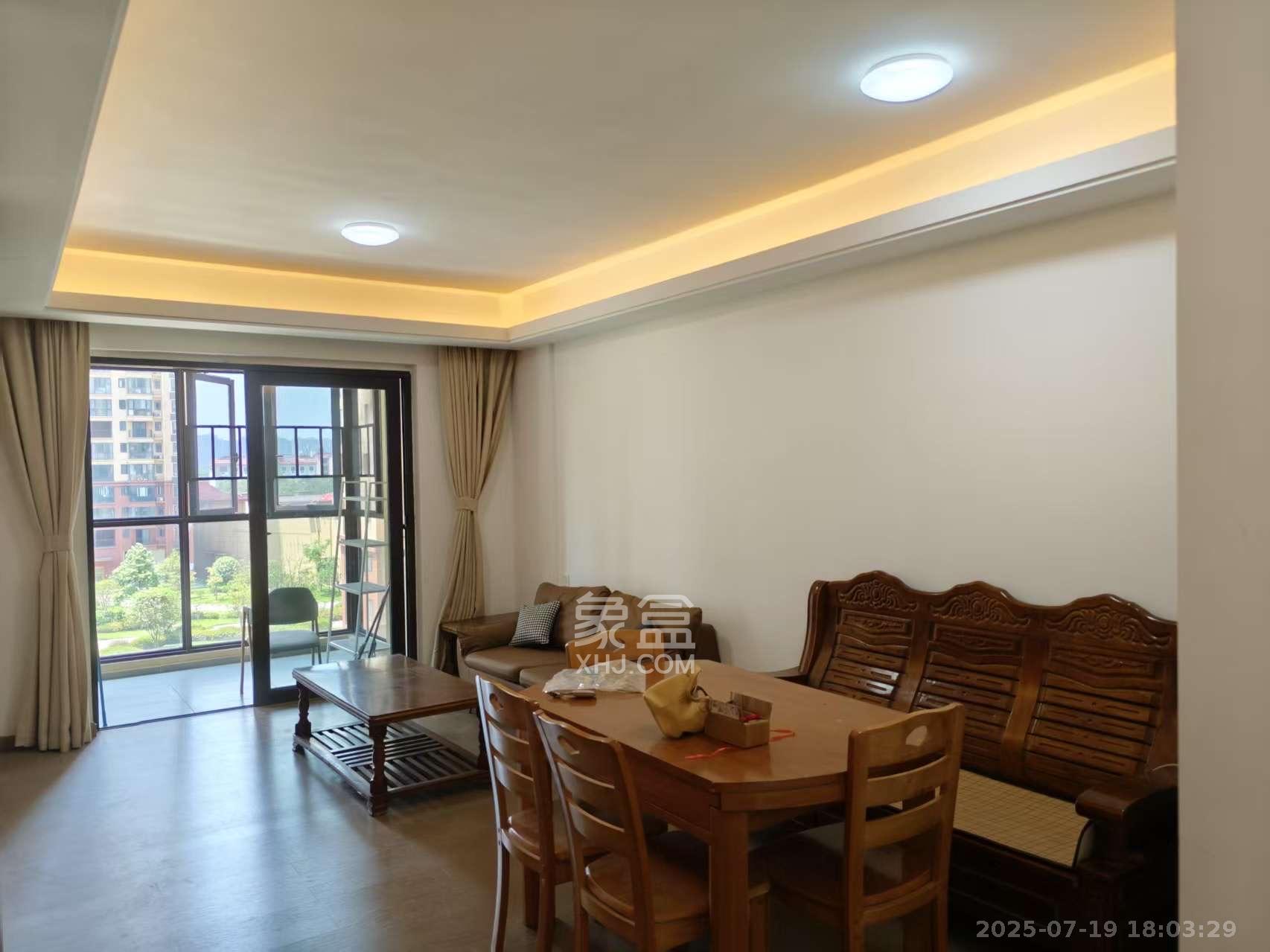 美的翰城  3室2厅2卫    2200.0元/月 美的翰城  3室2厅2卫    2200.0元/月