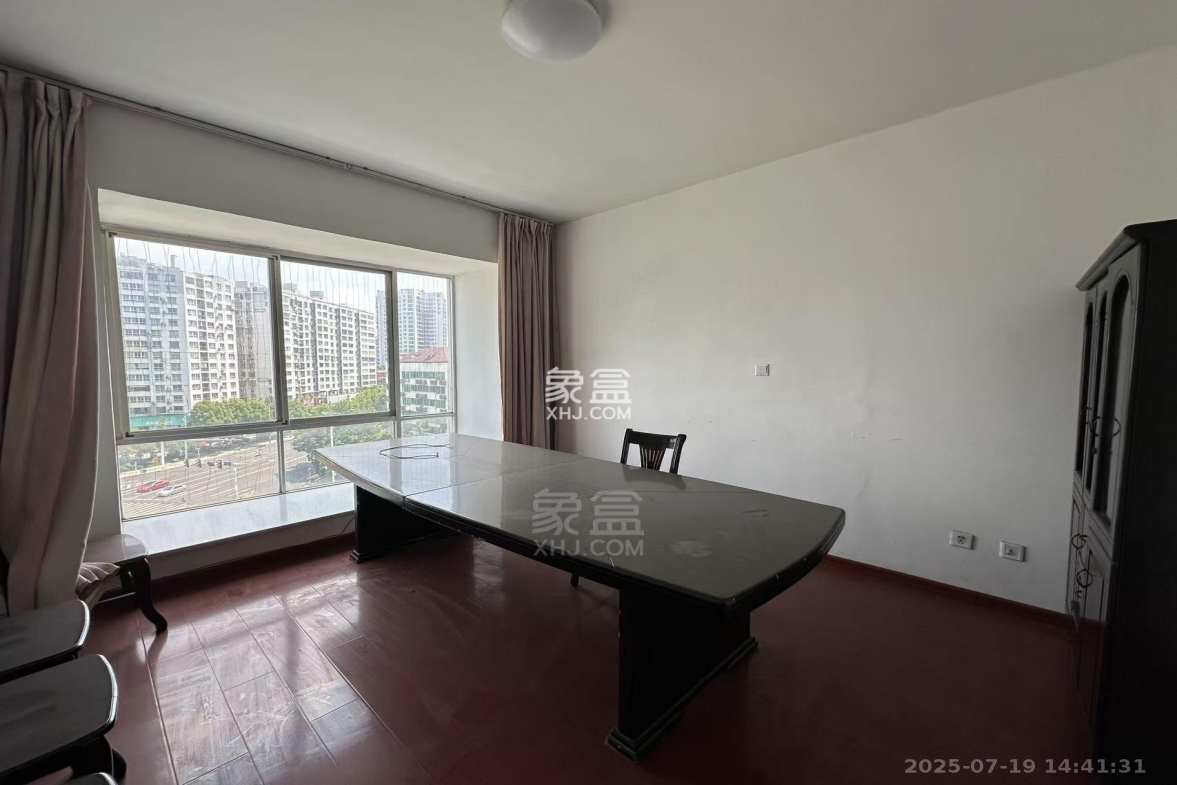 百益大厦 4室2厅2卫 1800.0元/月 百益大厦 4室2厅2卫 1800.0元/月室内图