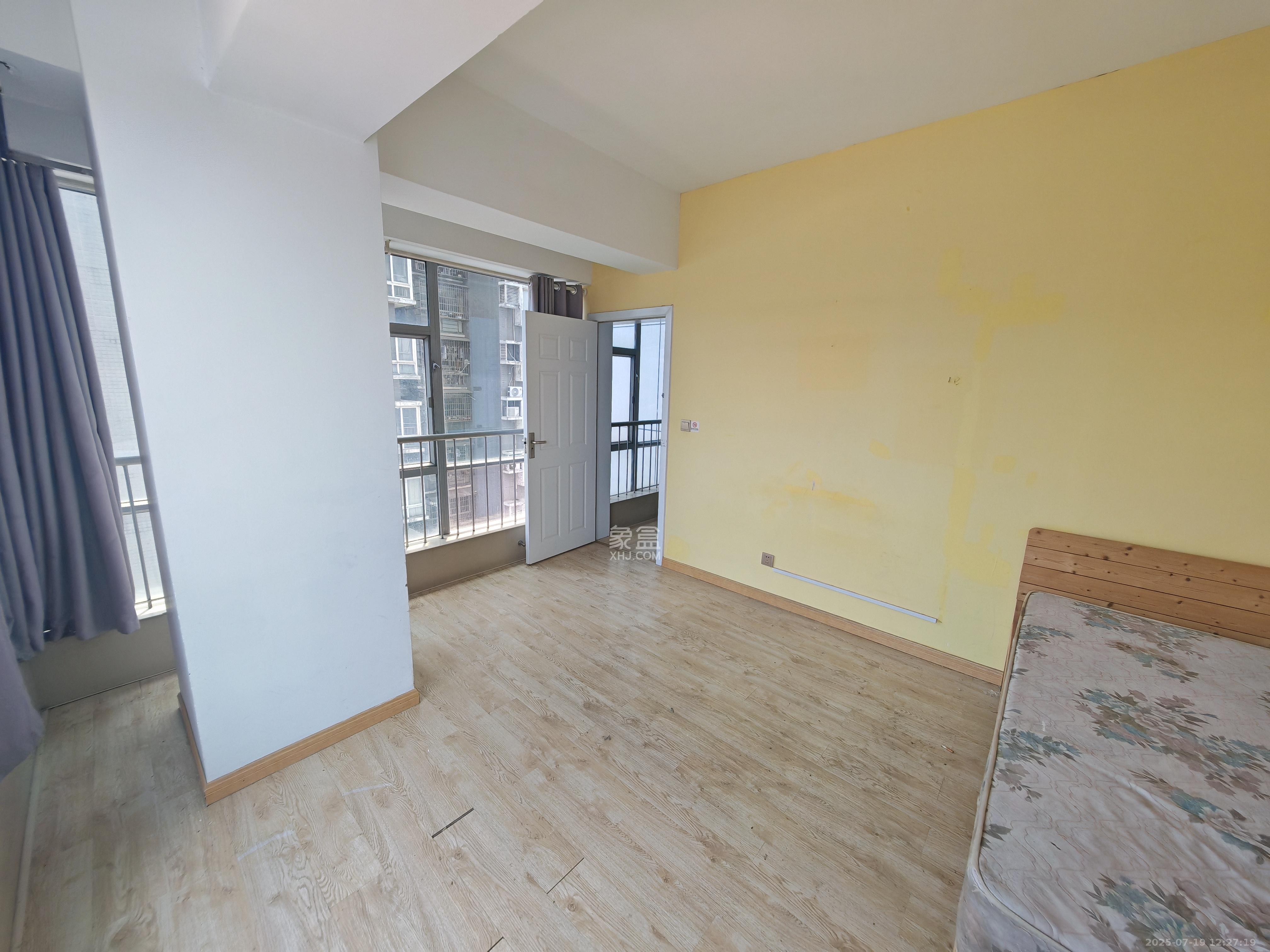 BOBO国际  2室1厅1卫    3100.0元/月 BOBO国际  2室1厅1卫    3100.0元/月室内图