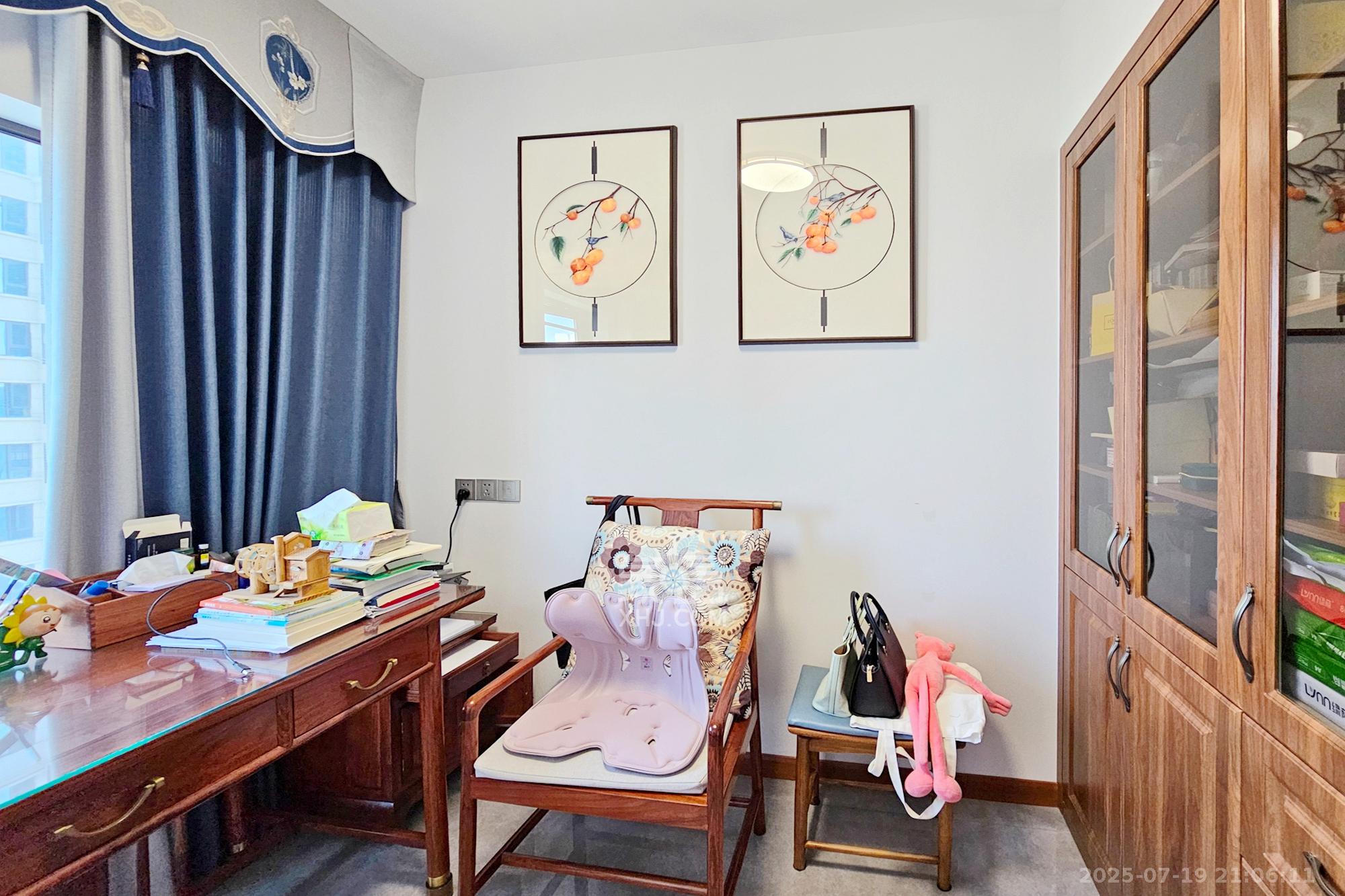 阳光城尚东湾凌云府 4室2厅2卫 160.0万 阳光城尚东湾凌云府 4室2厅2卫 160.0万卧室