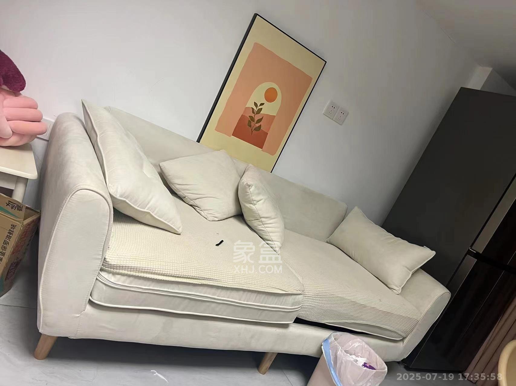 富兴悦府(富兴学府名邸) 2室2厅1卫 1800.0元/月 富兴悦府(富兴学府名邸) 2室2厅1卫 1800.0元/月室内图